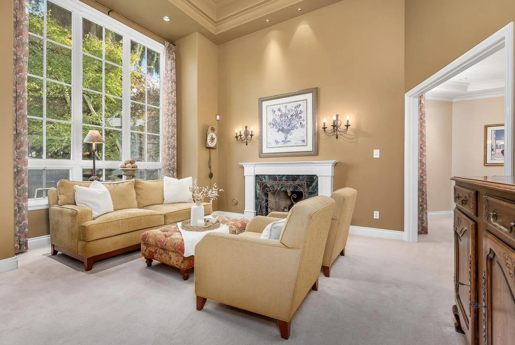 6328 Sunrise Lane