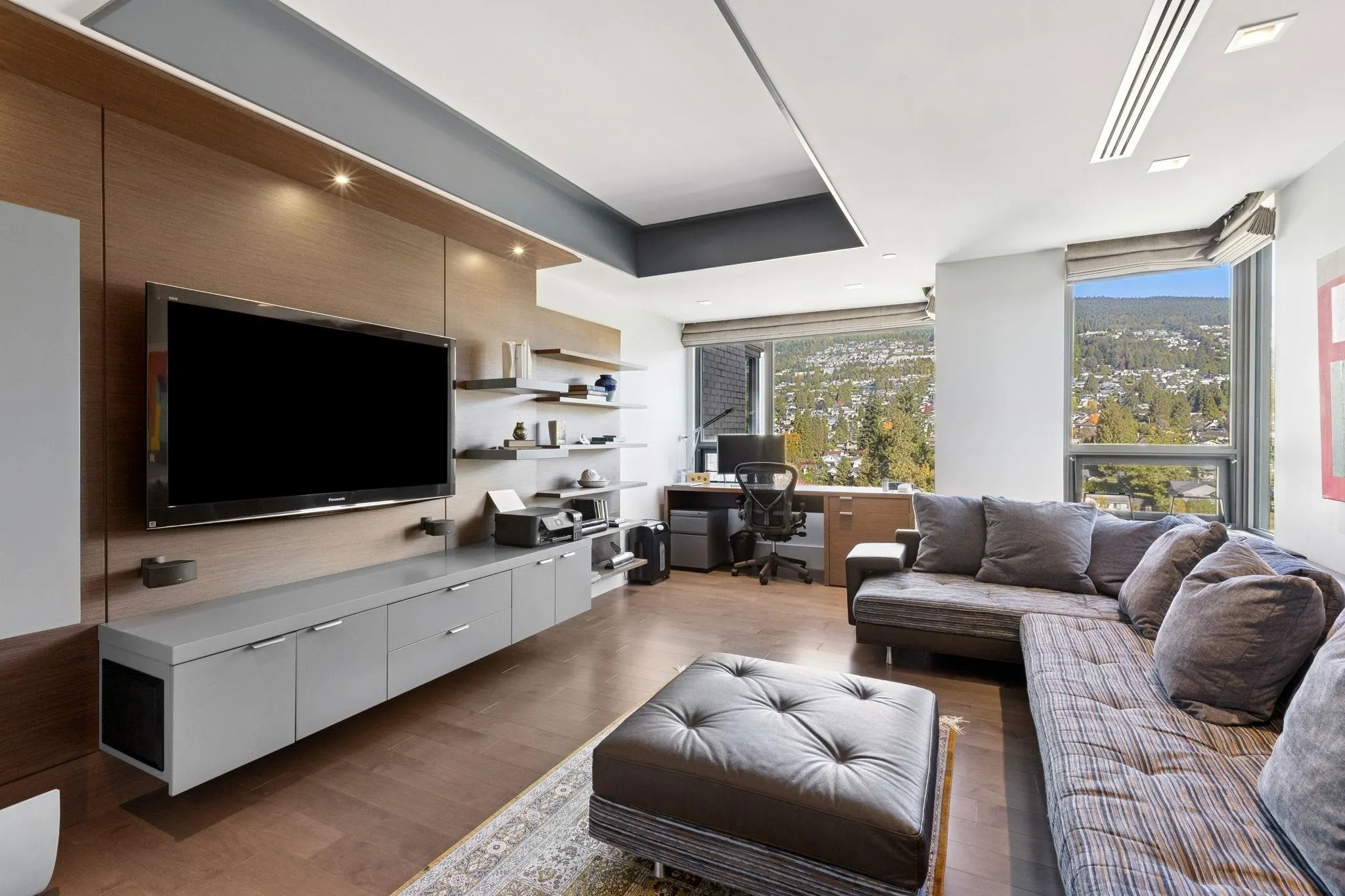 2250 Bellevue Avenue #9