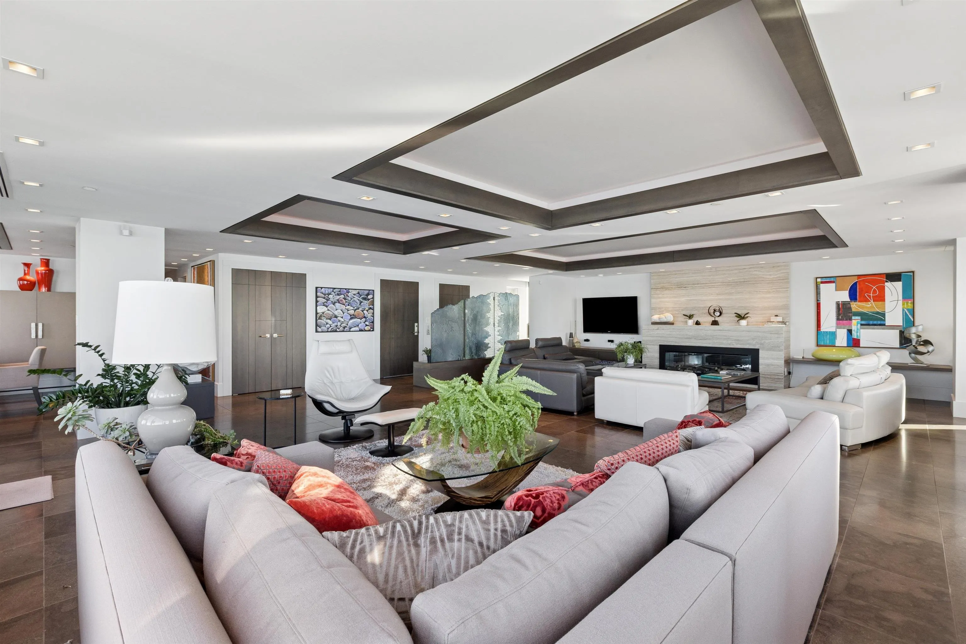 2250 Bellevue Avenue #9