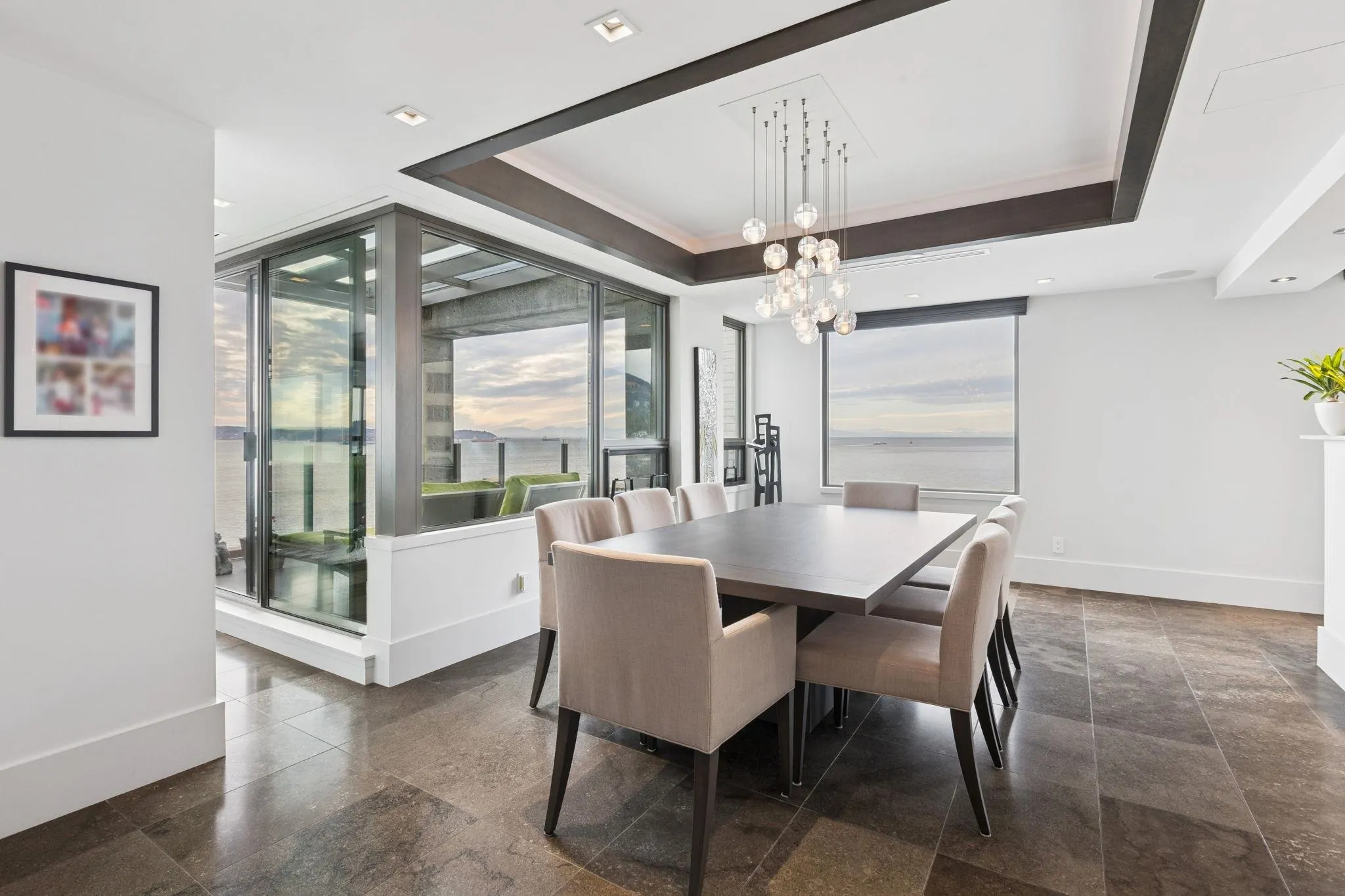 2250 Bellevue Avenue #9