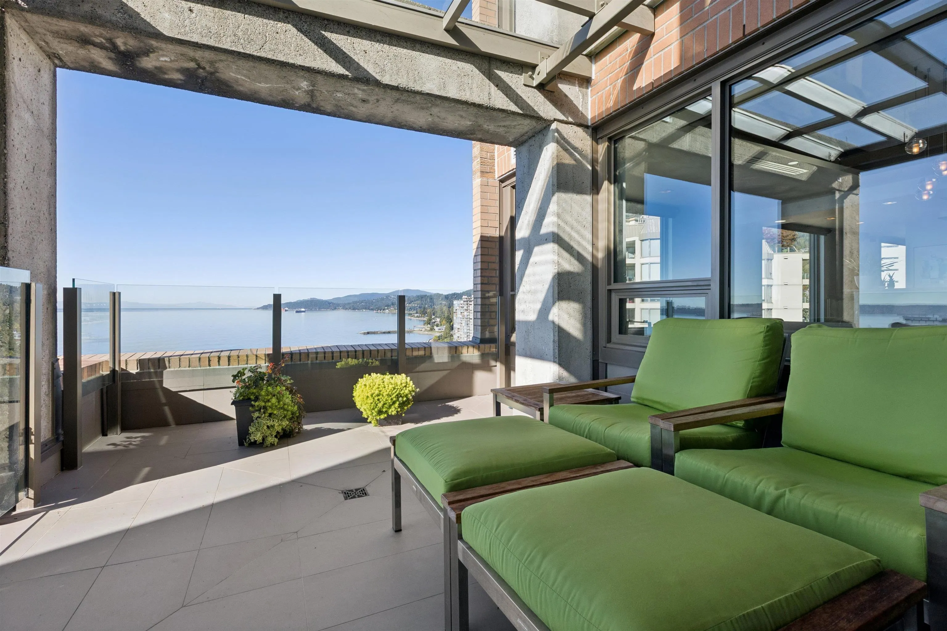 2250 Bellevue Avenue #9