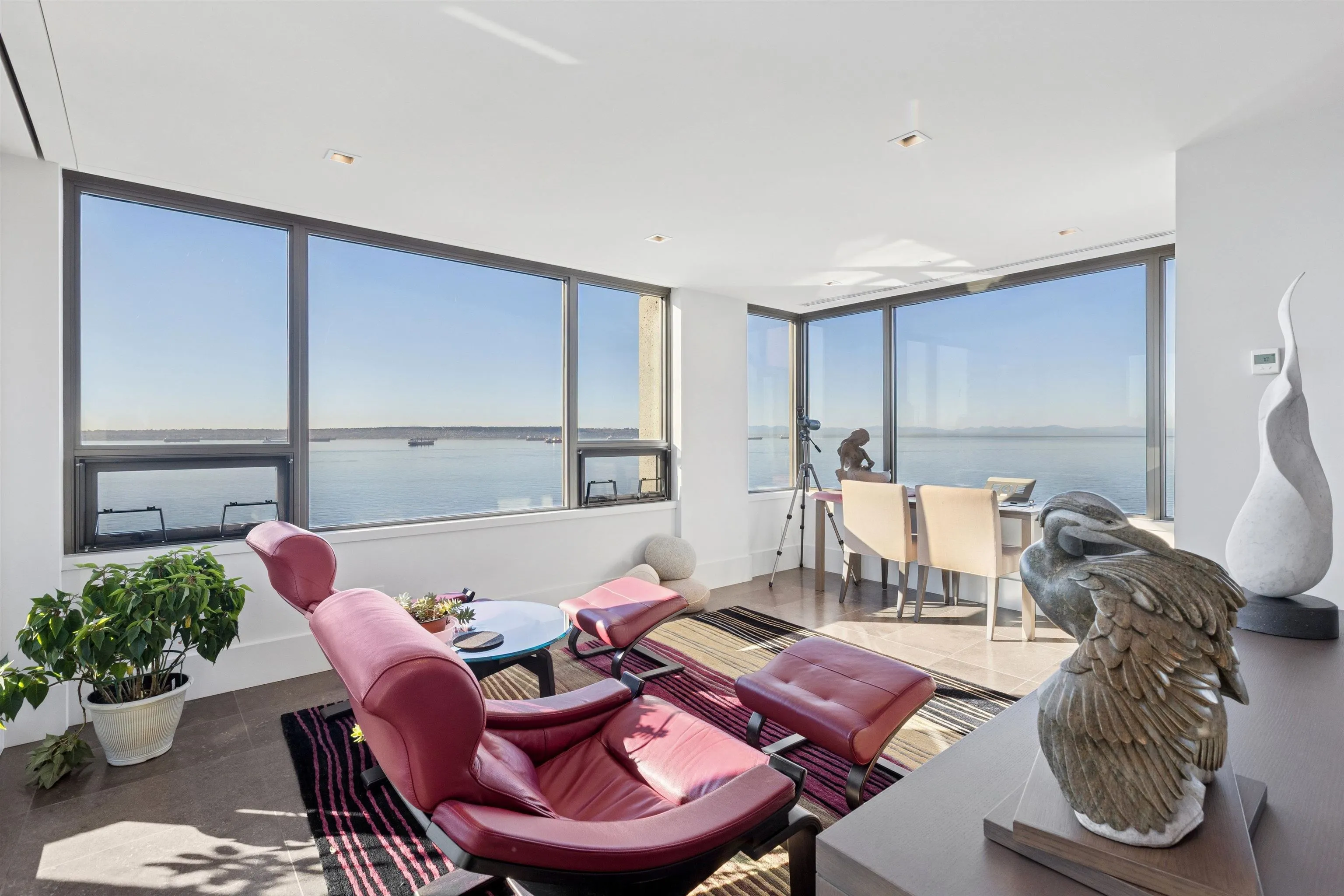 2250 Bellevue Avenue #9
