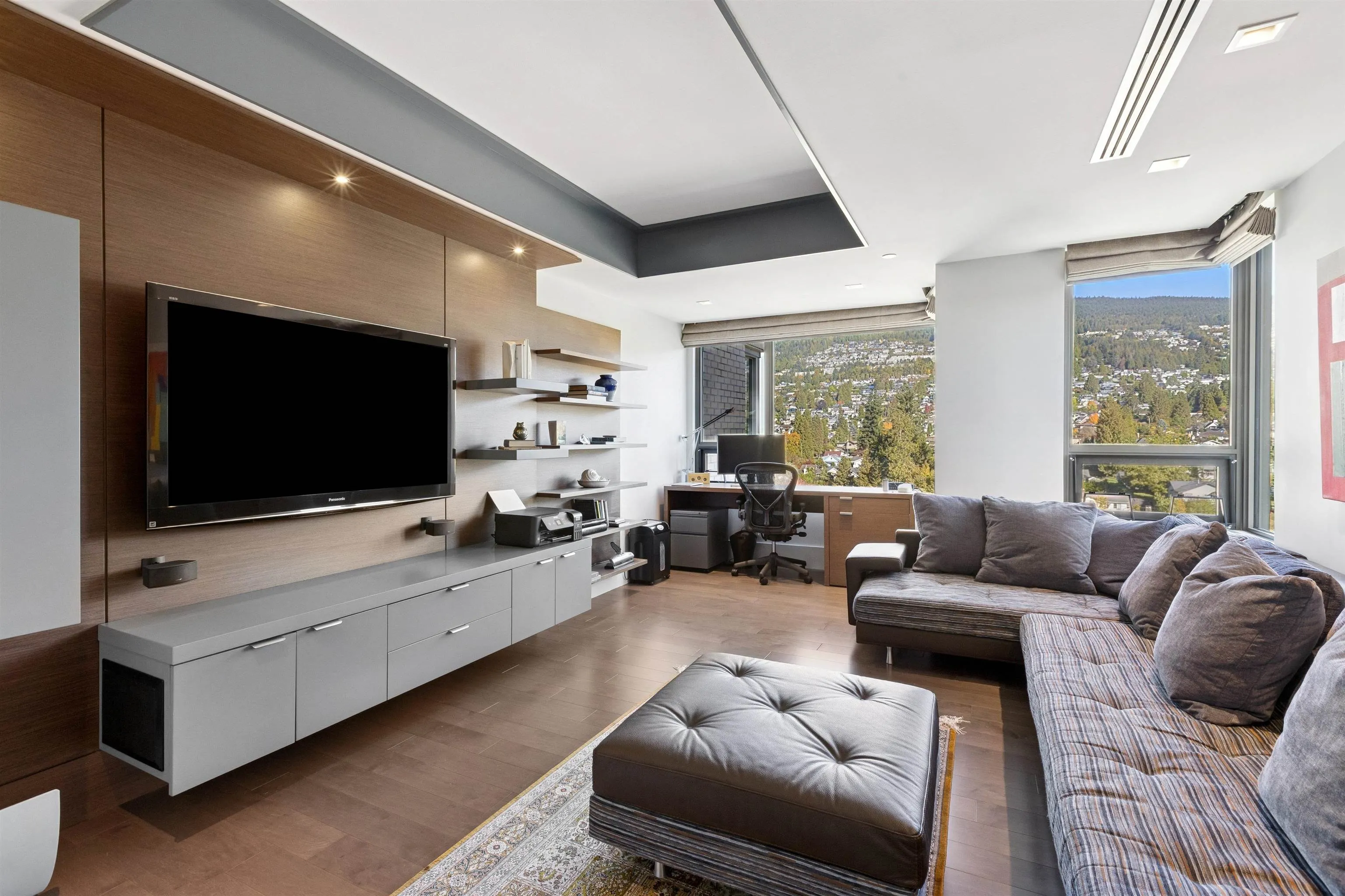 2250 Bellevue Avenue #9