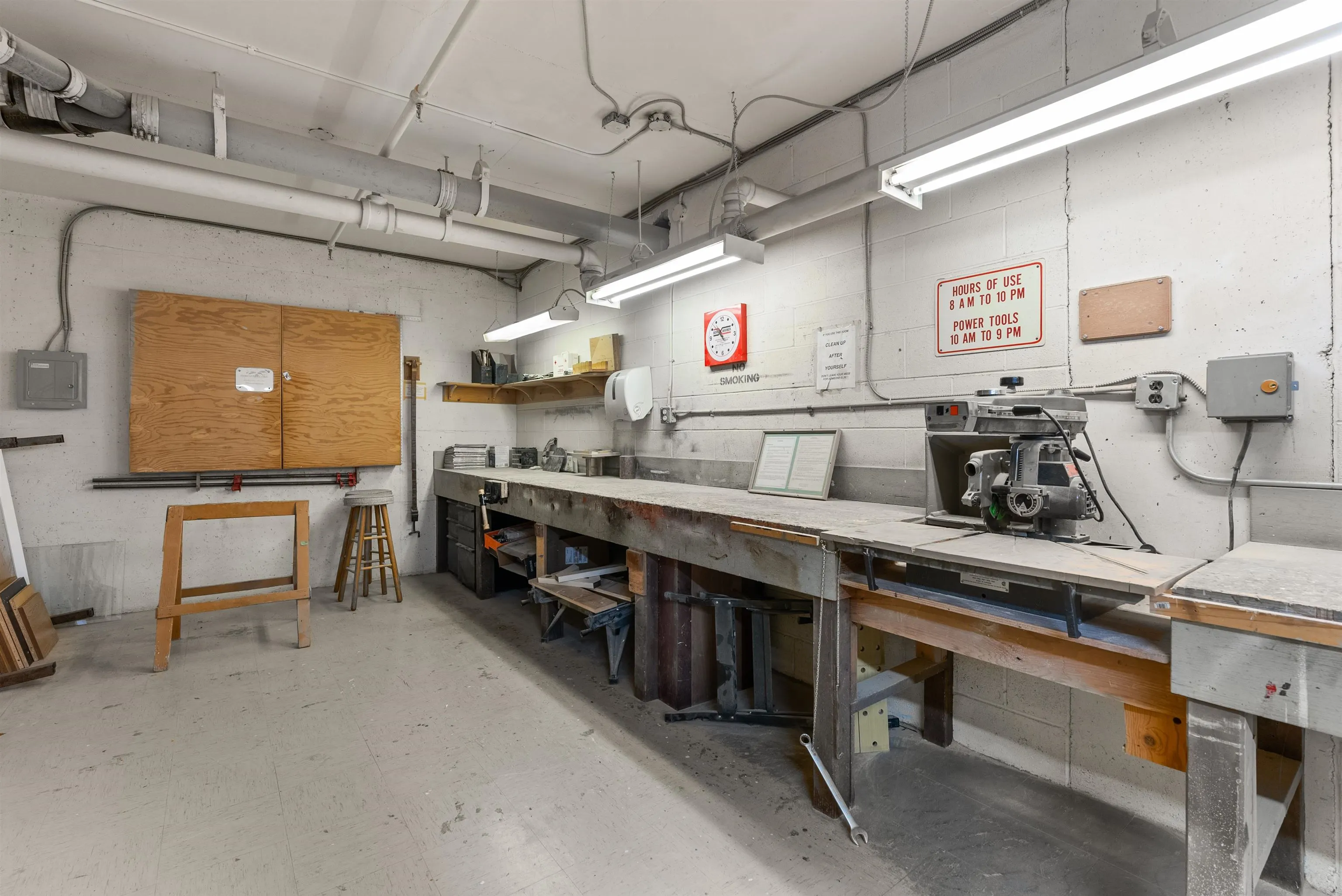 2024 Fullerton Avenue #403