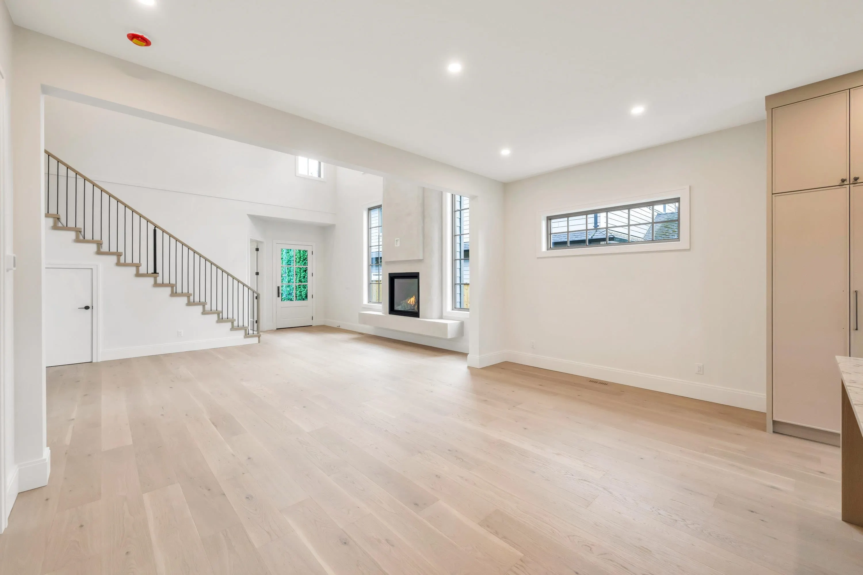 23787 40 Avenue #1
