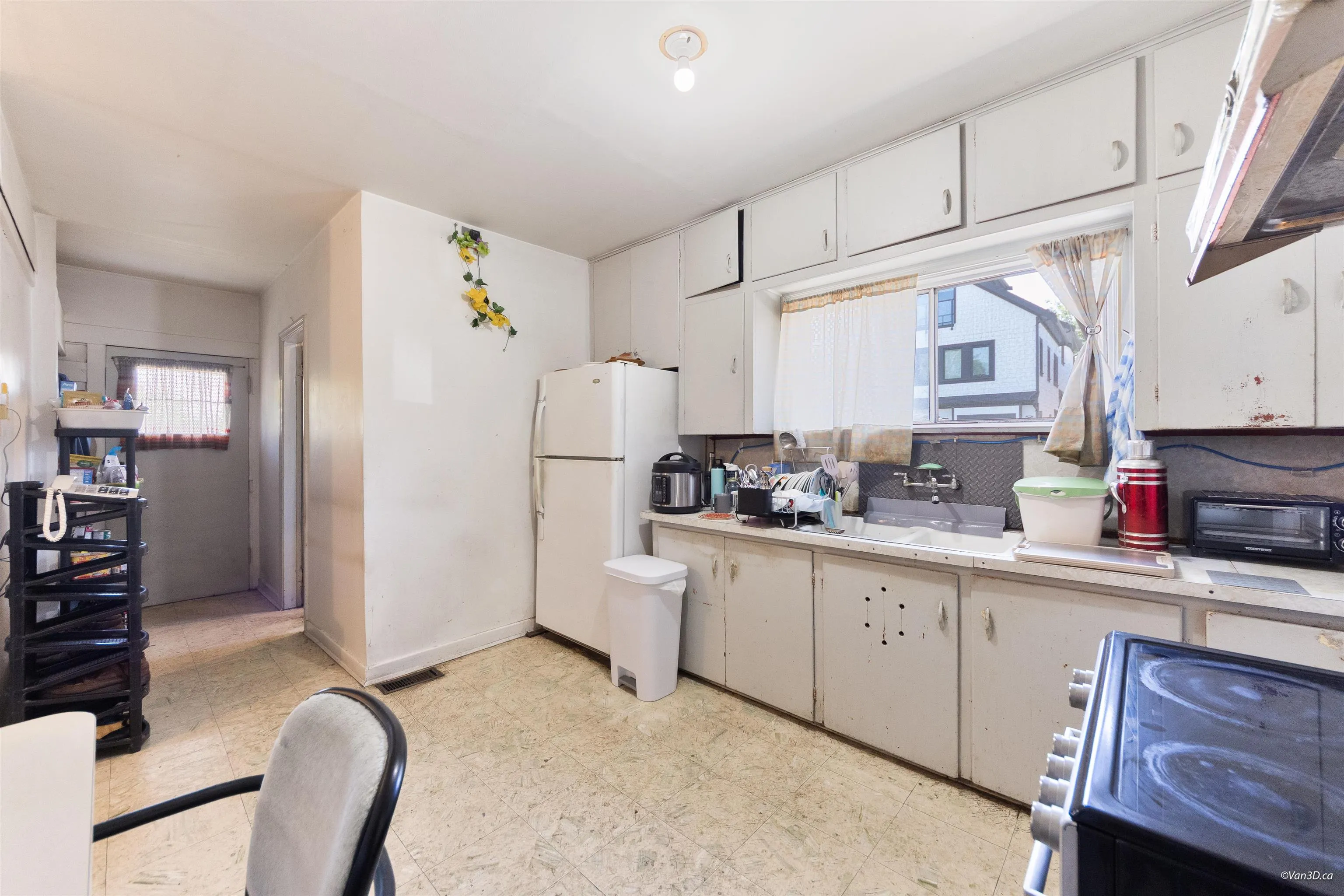824 Semlin Drive