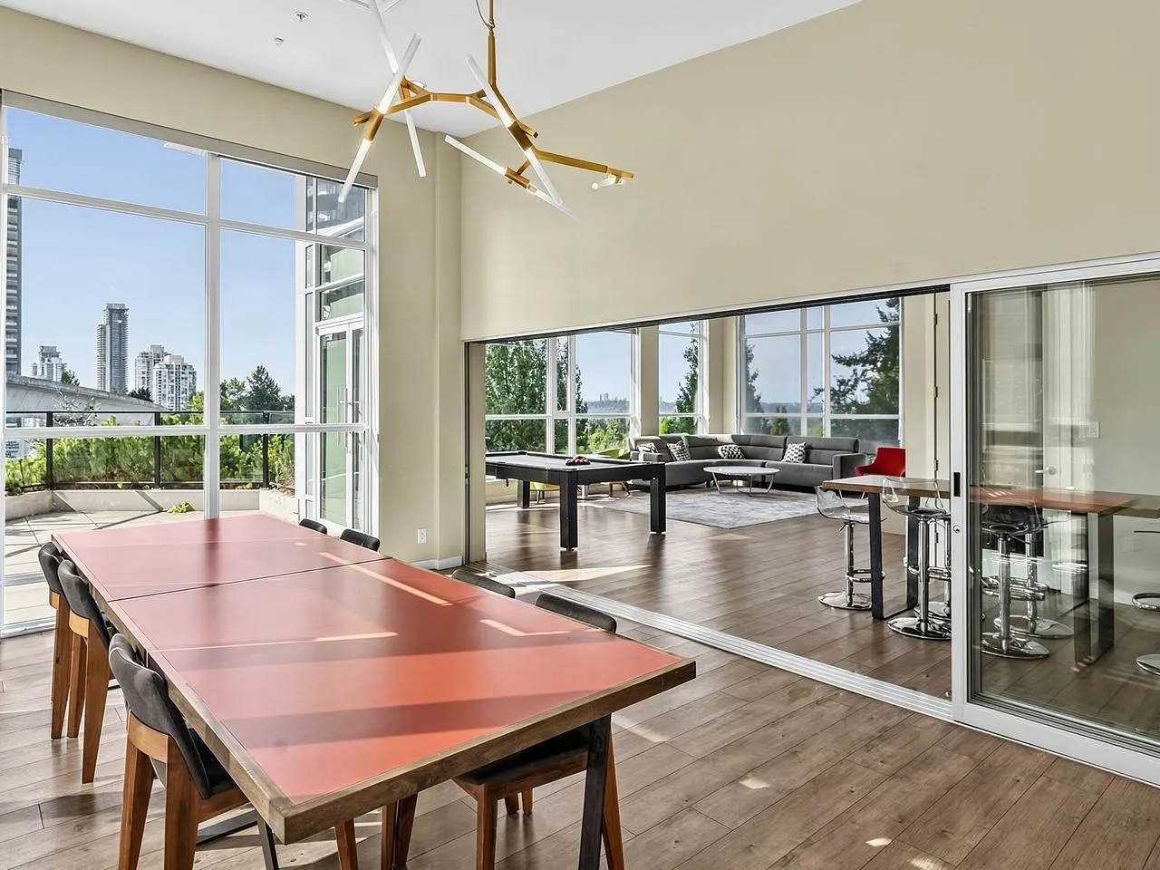 691 North Road #1202