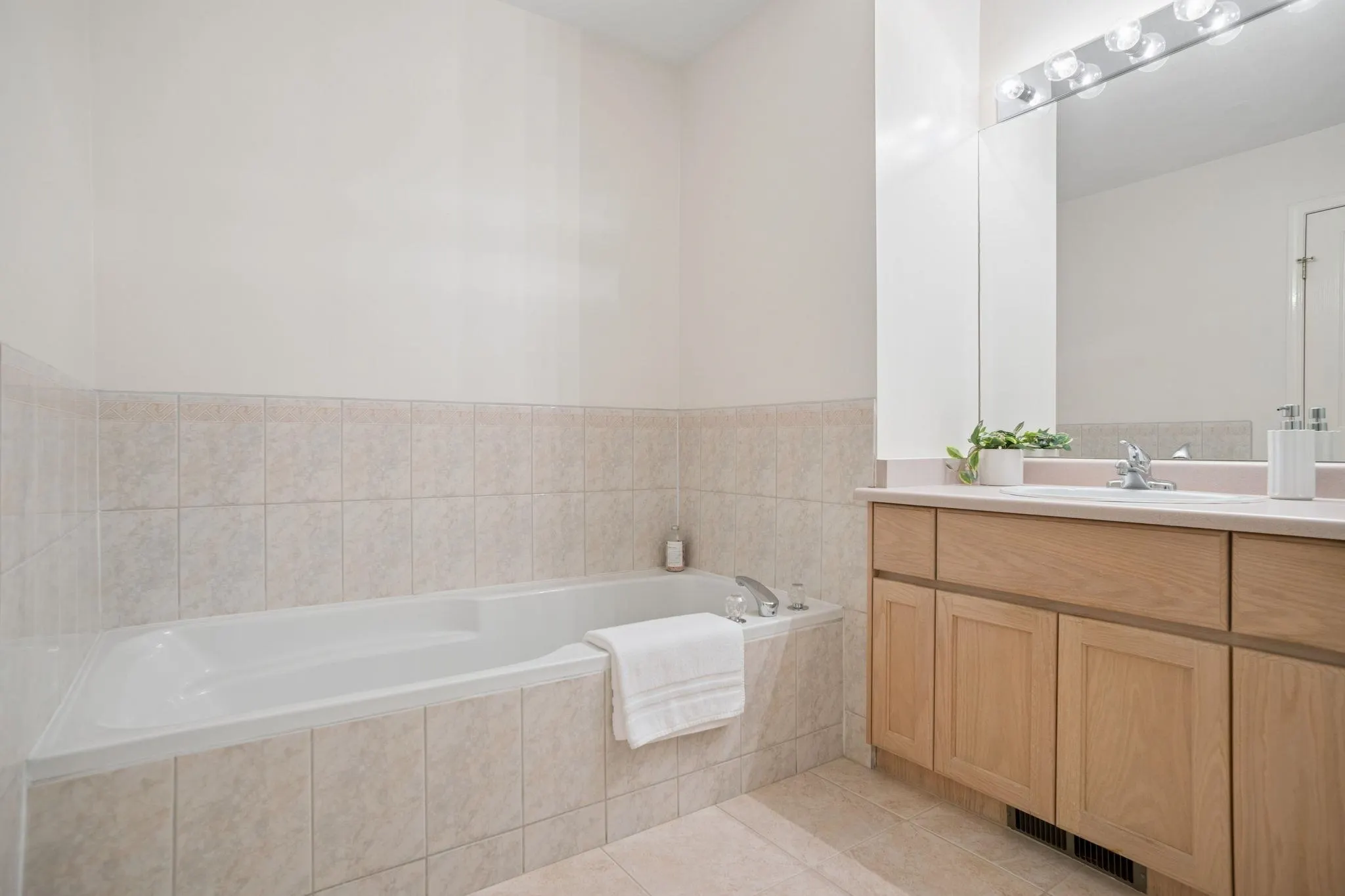 8567 164 Street #3