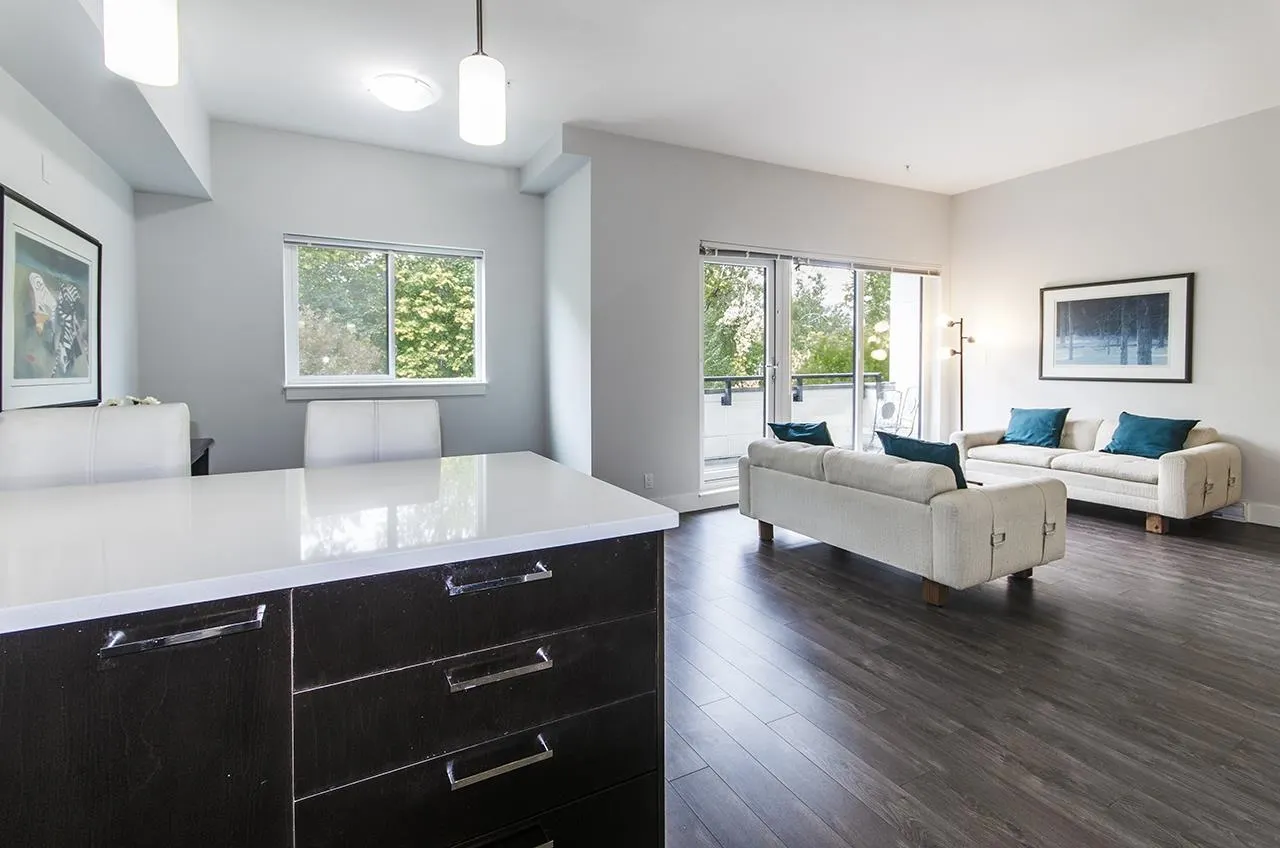 2362 Whyte Avenue #401