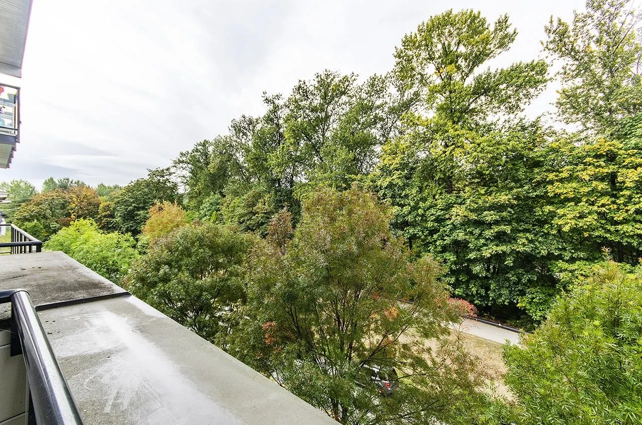 2362 Whyte Avenue #401