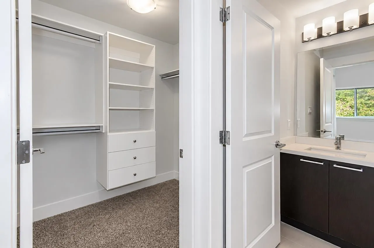 2362 Whyte Avenue #401