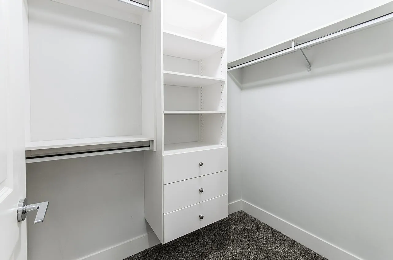 2362 Whyte Avenue #401