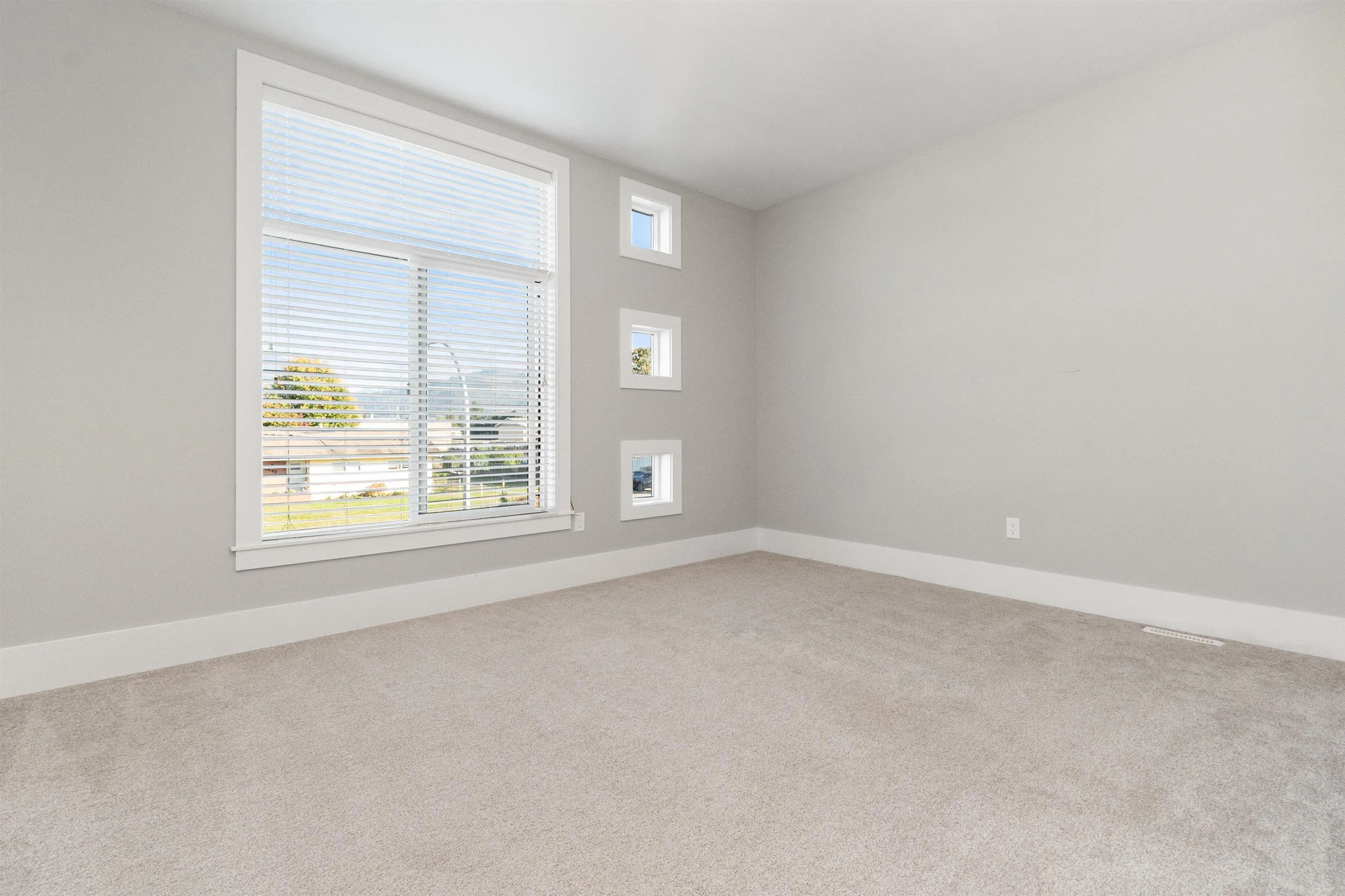 6567 Fern Street