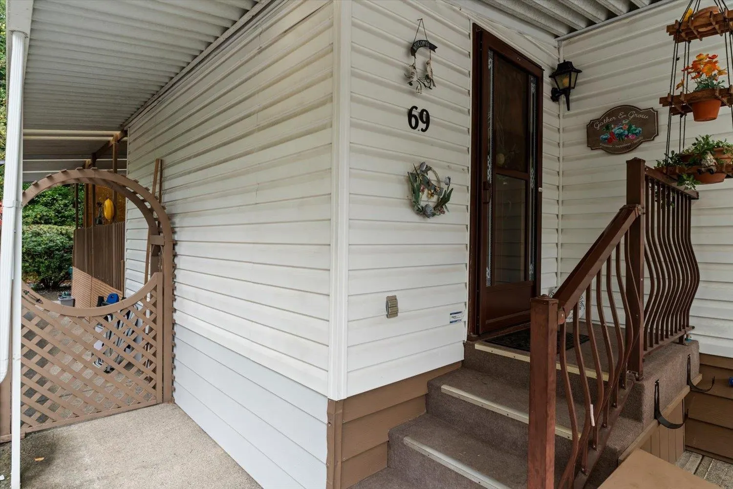 3300 Horn Street #69