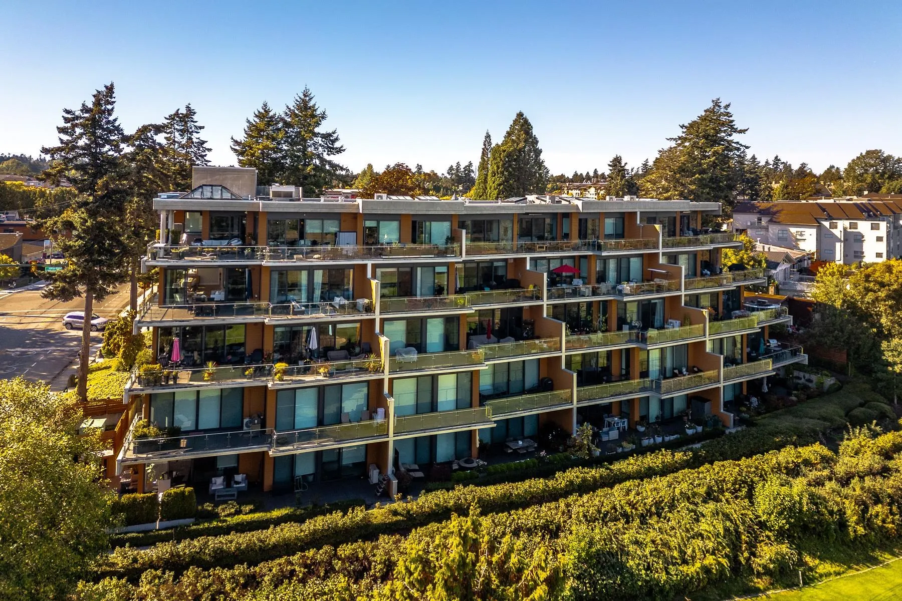1212 Hunter Road #400