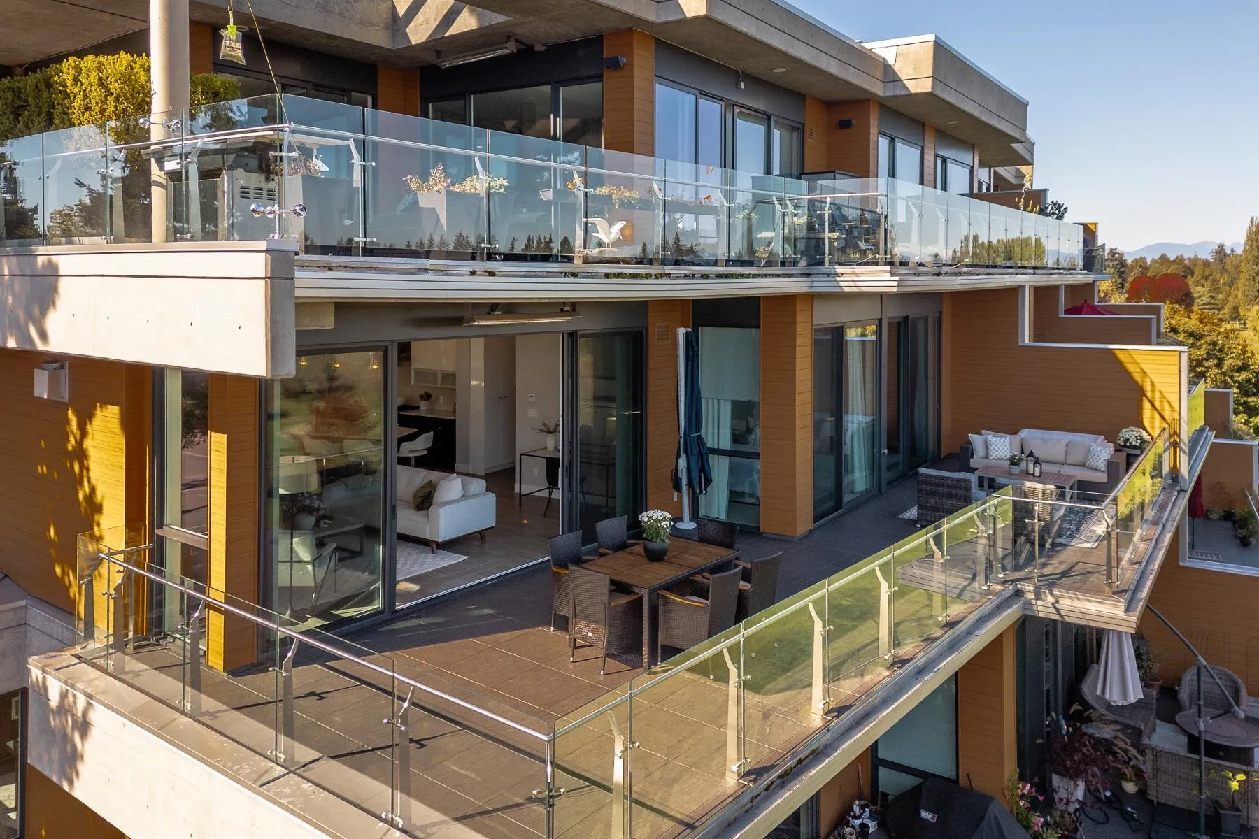 1212 Hunter Road #400