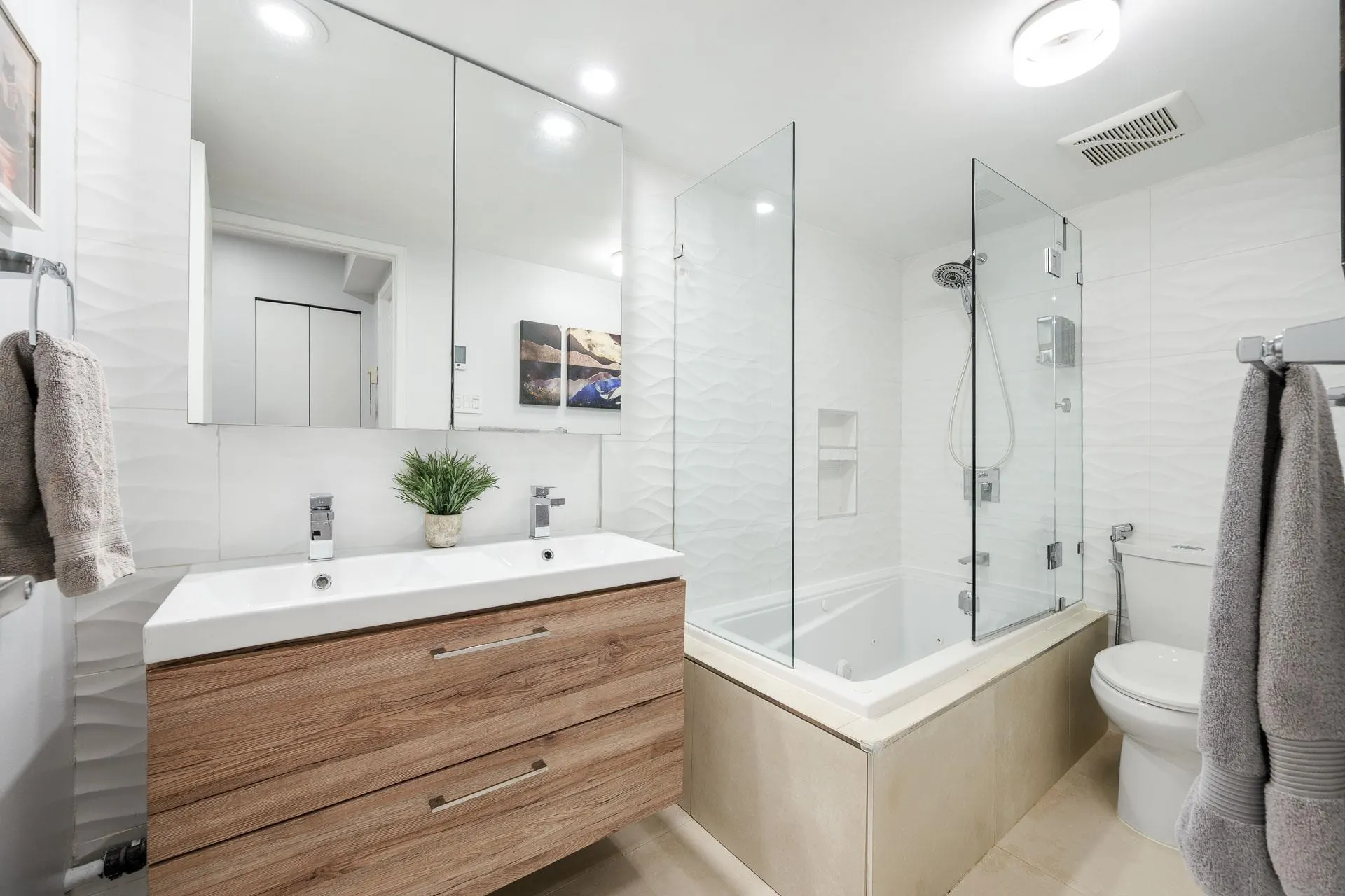1500 Pendrell Street #104