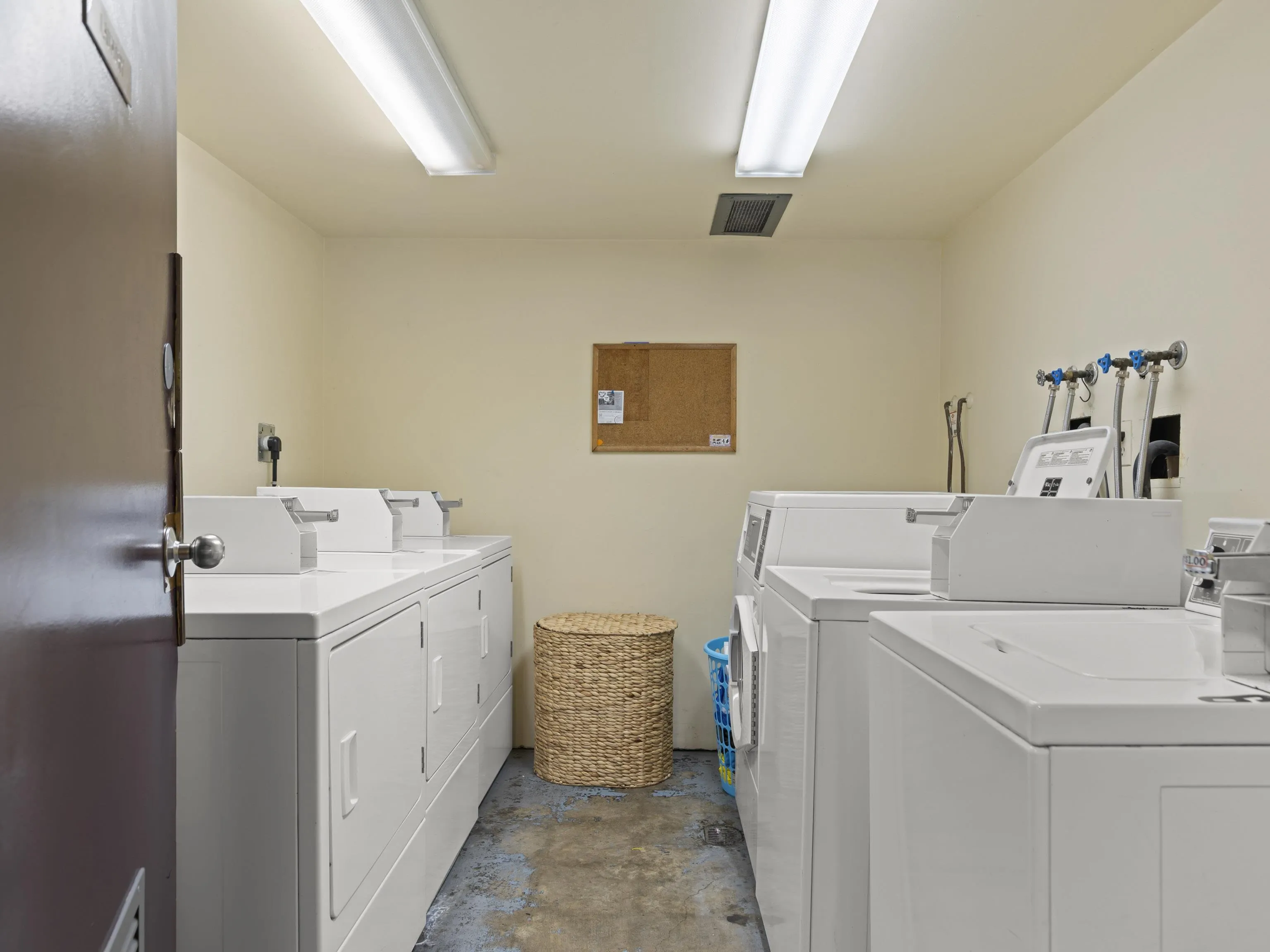 1545 E 2nd Avenue #216