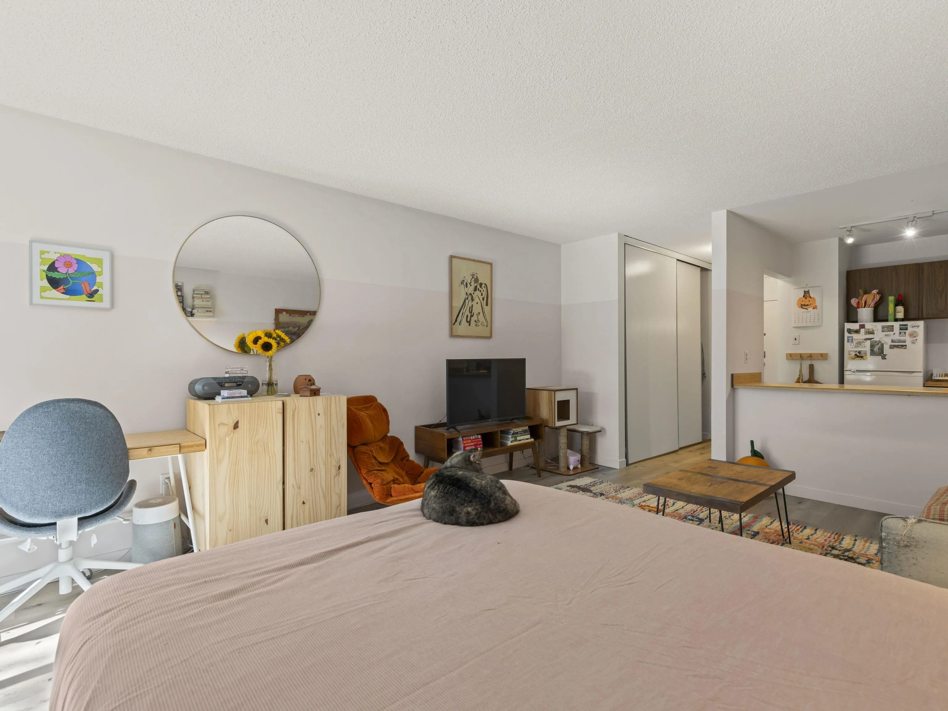 1545 E 2nd Avenue #216