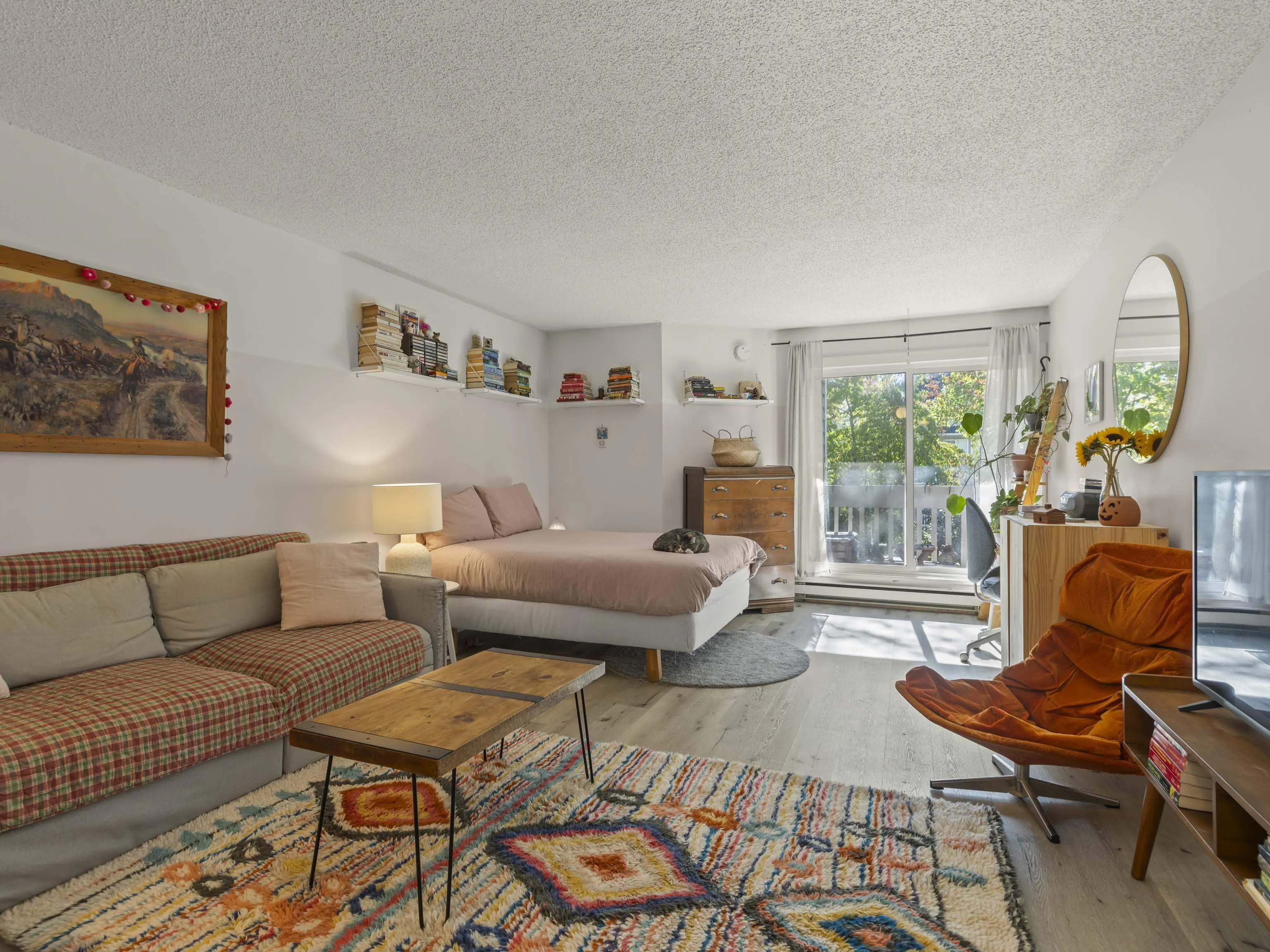 1545 E 2nd Avenue #216