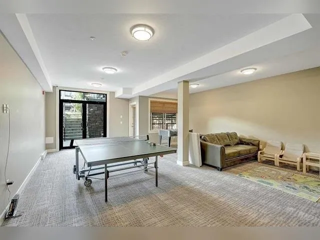 8561 203a Street #405