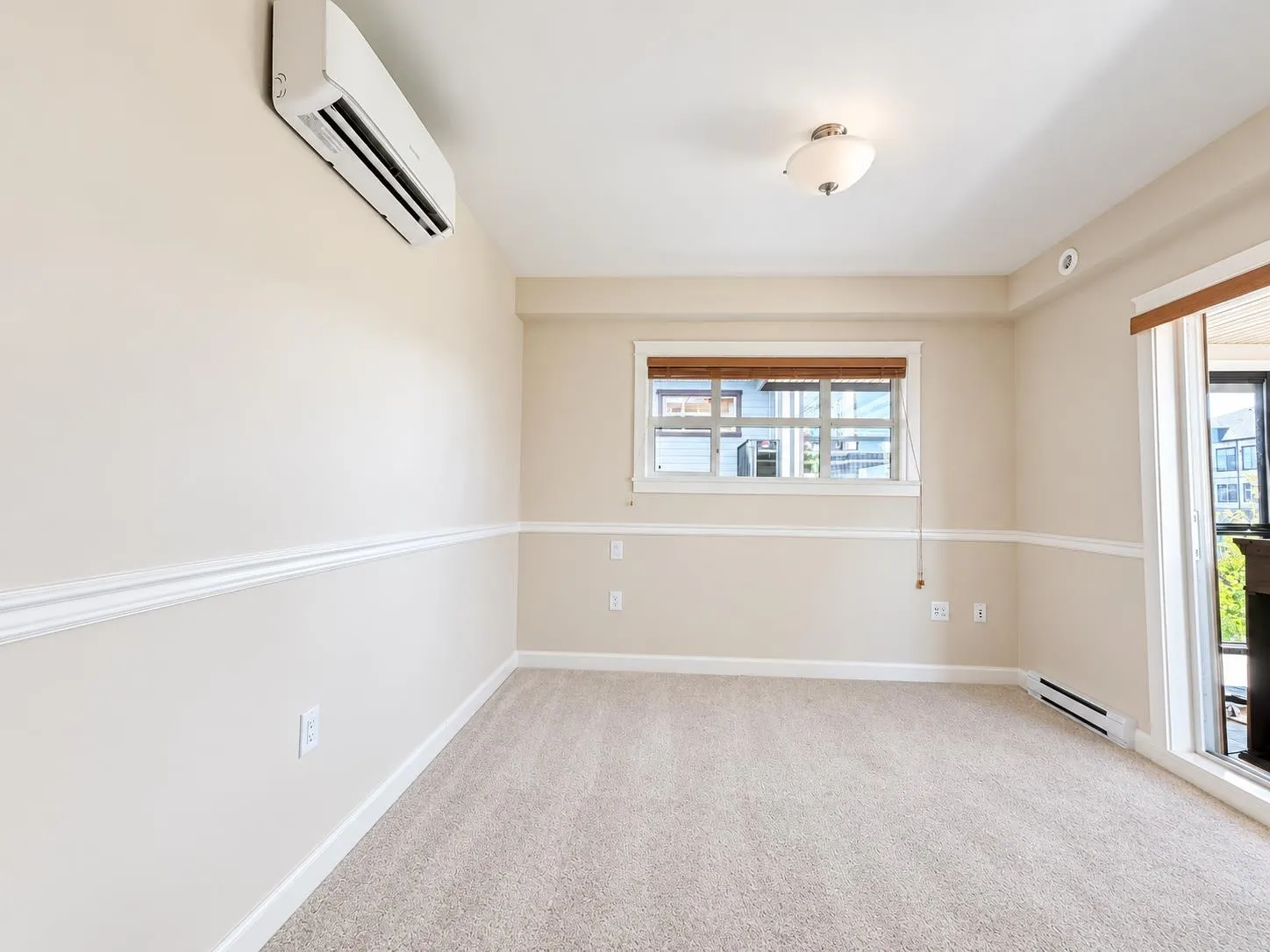8561 203a Street #405