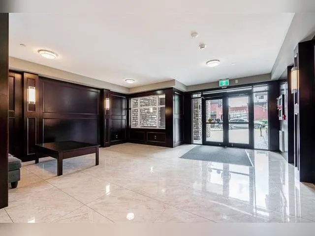 8561 203a Street #405