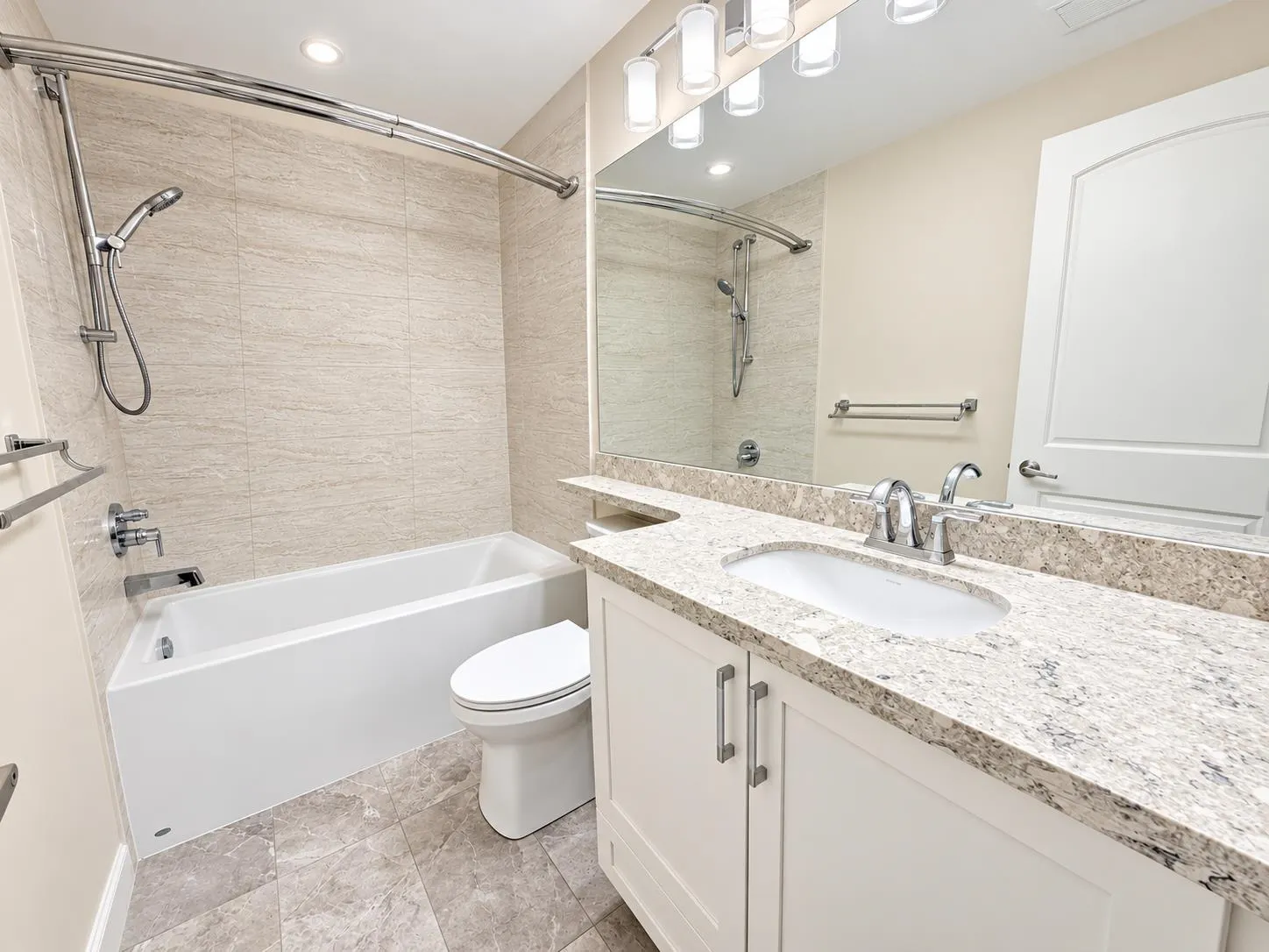 8561 203a Street #405