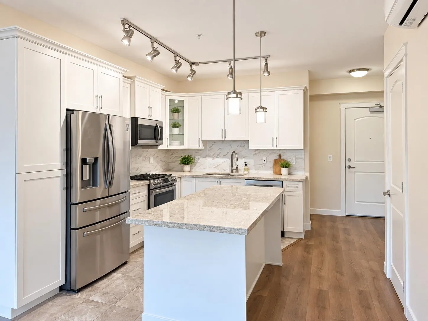 8561 203a Street #405