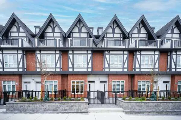 6988 Griffiths Avenue #4