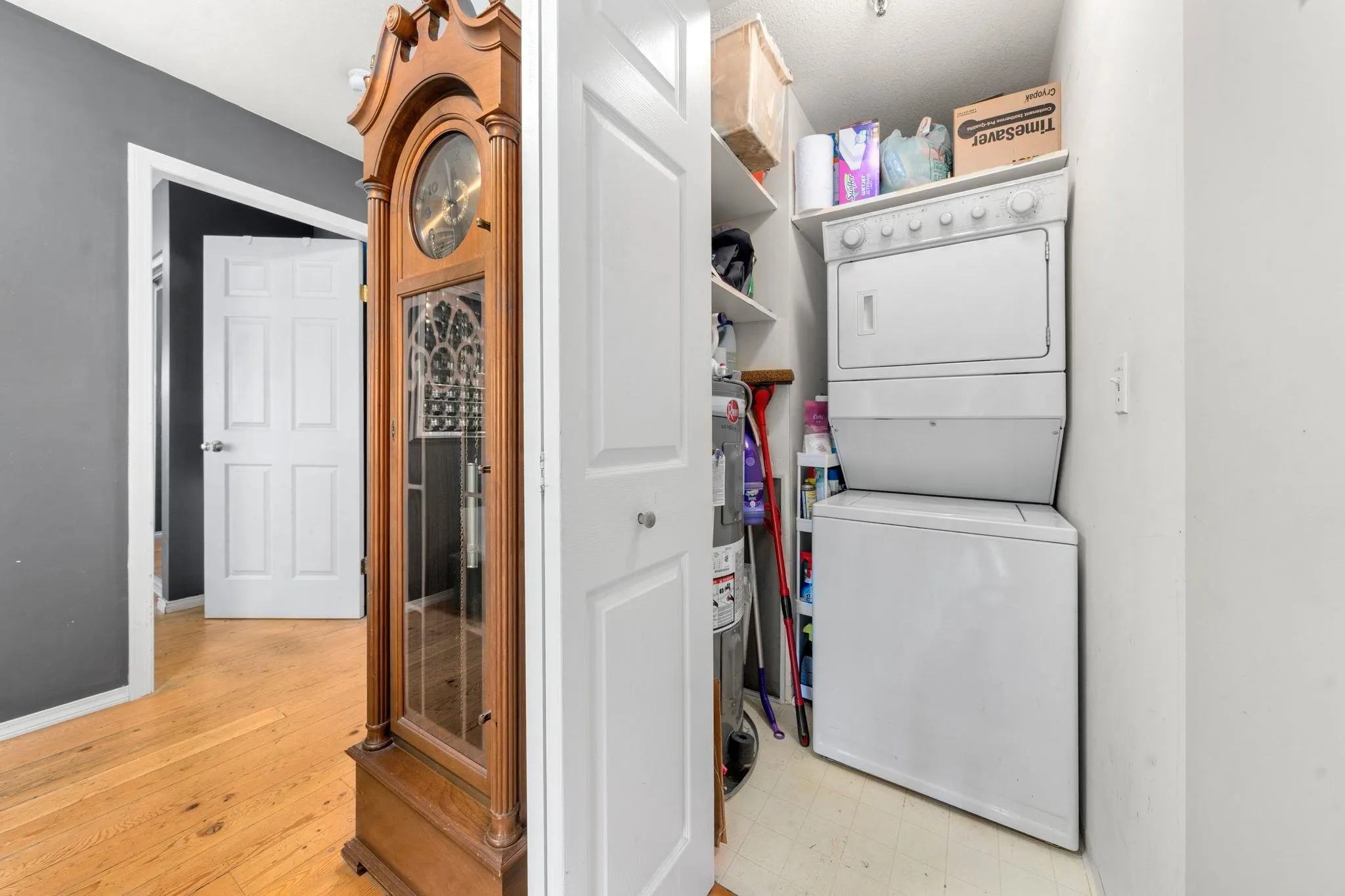 128 W 8th Street #115