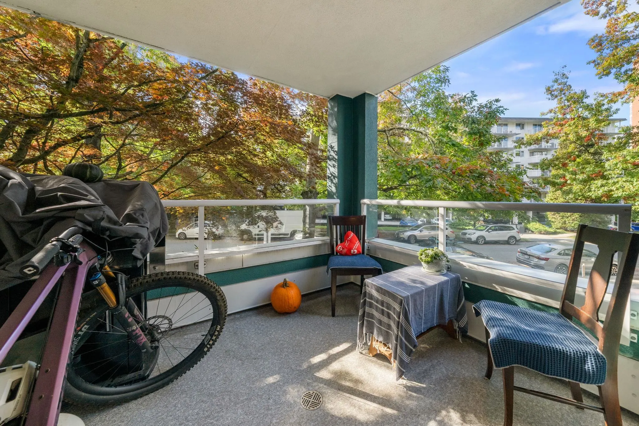 128 W 8th Street #115