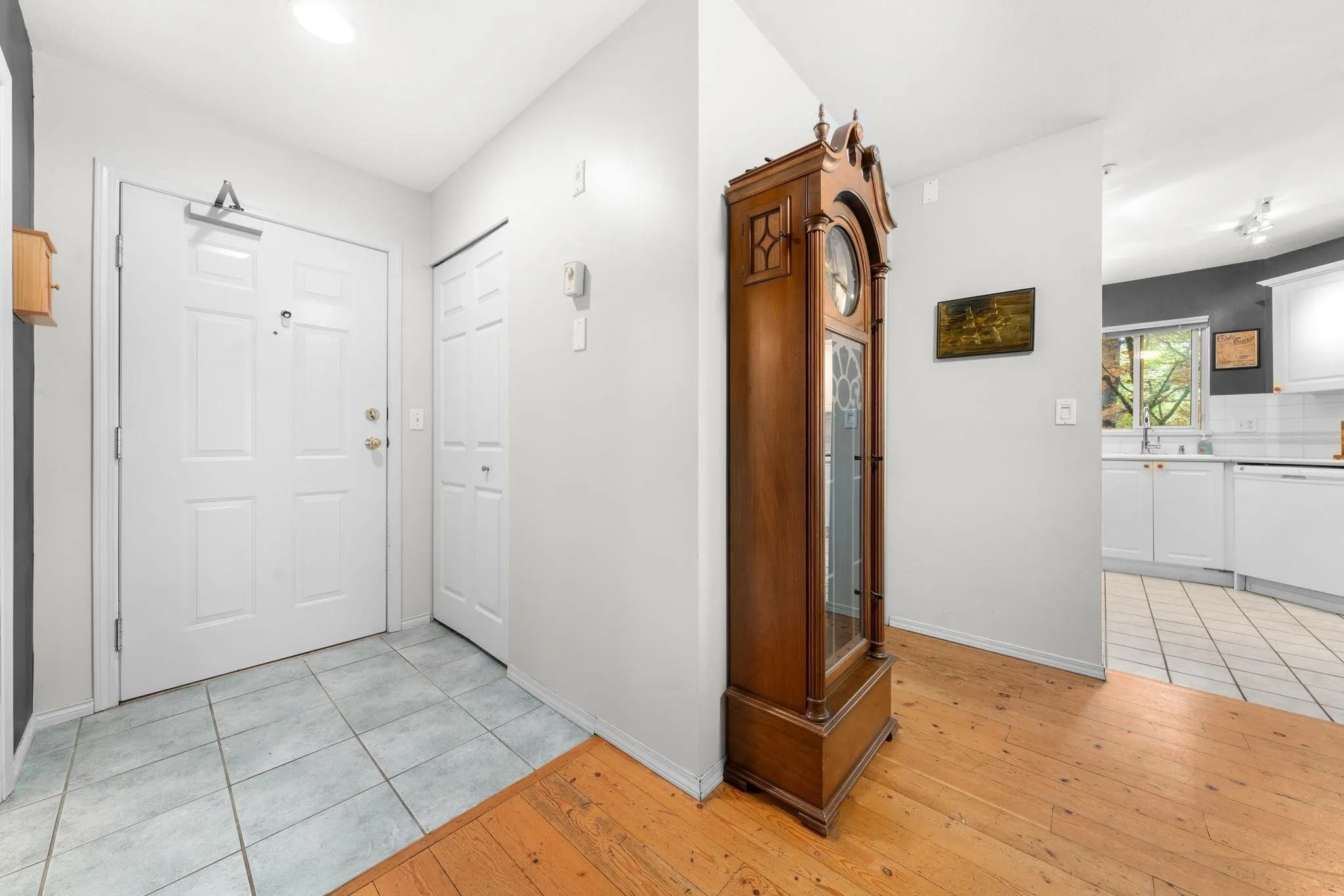128 W 8th Street #115
