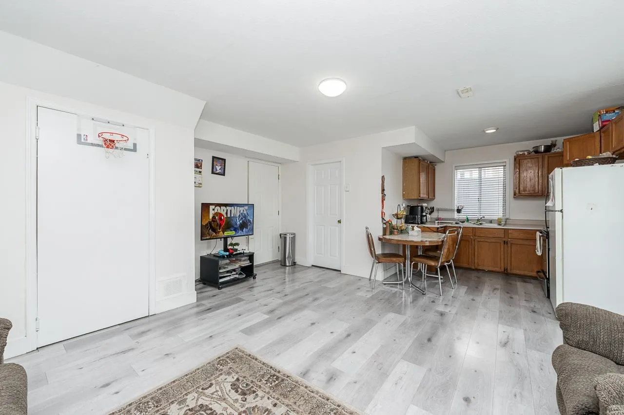 31000 Sidoni Avenue