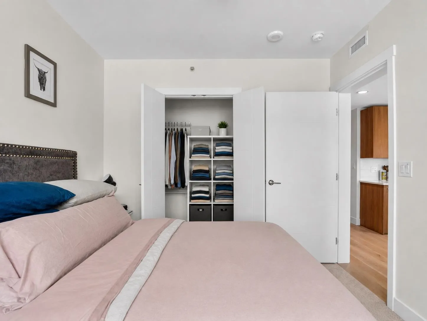 1210 E 27th Street #902