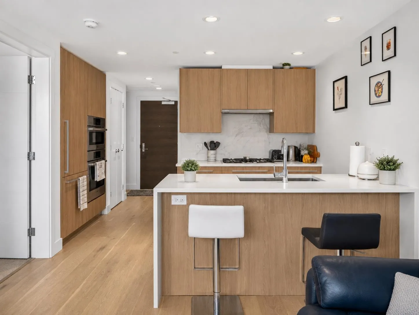 1210 E 27th Street #902