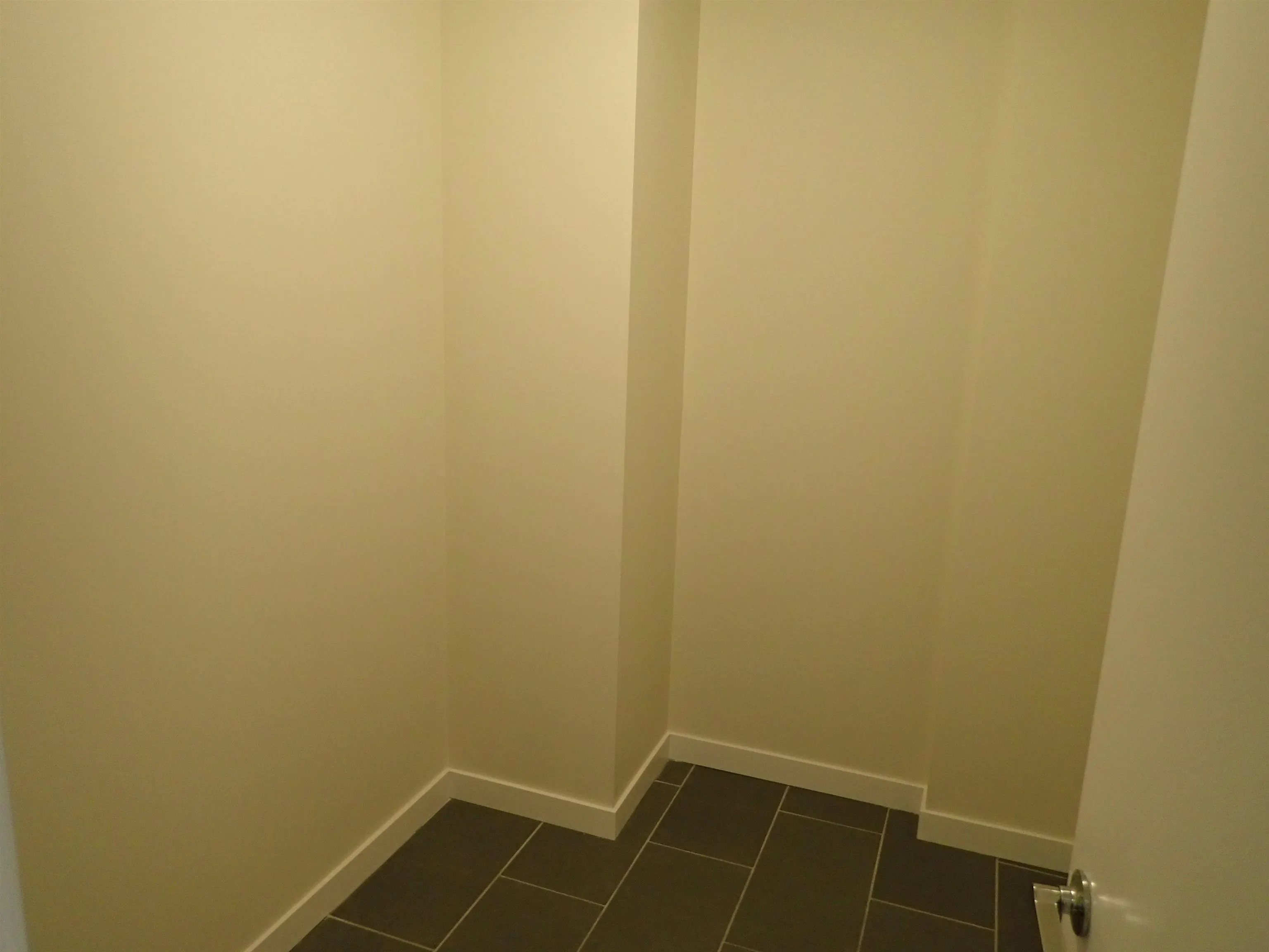 58 Keefer Place #1203