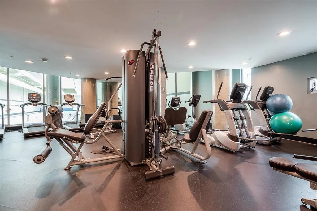 58 Keefer Place #1203