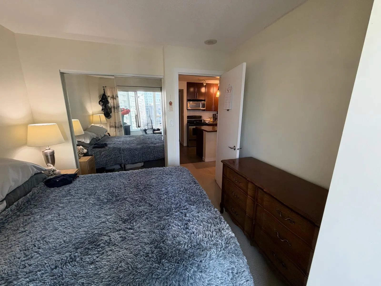 58 Keefer Place #1203