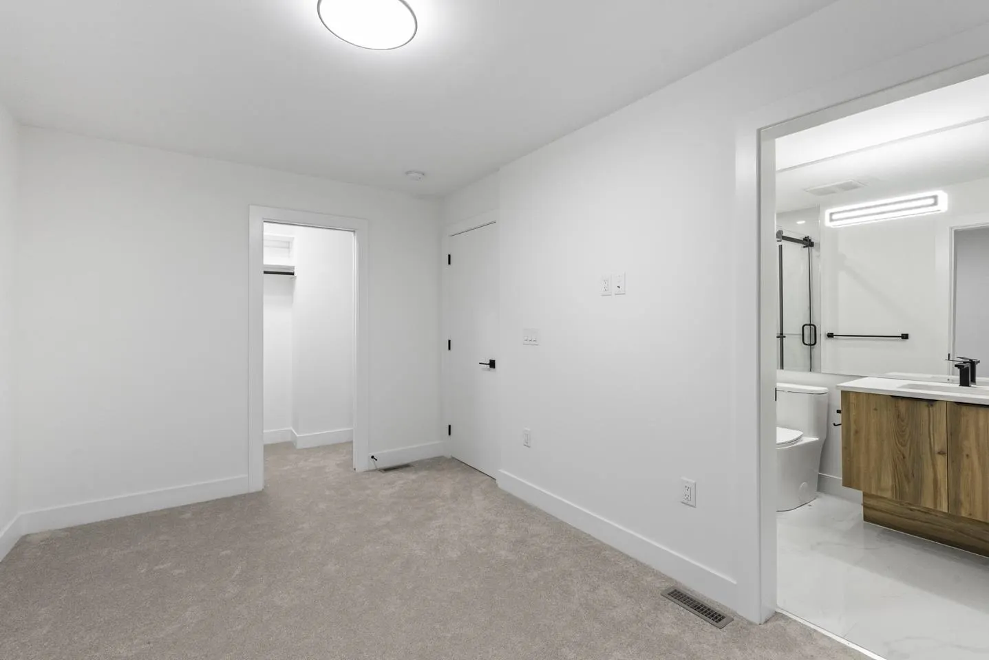 13895 64 Avenue #34