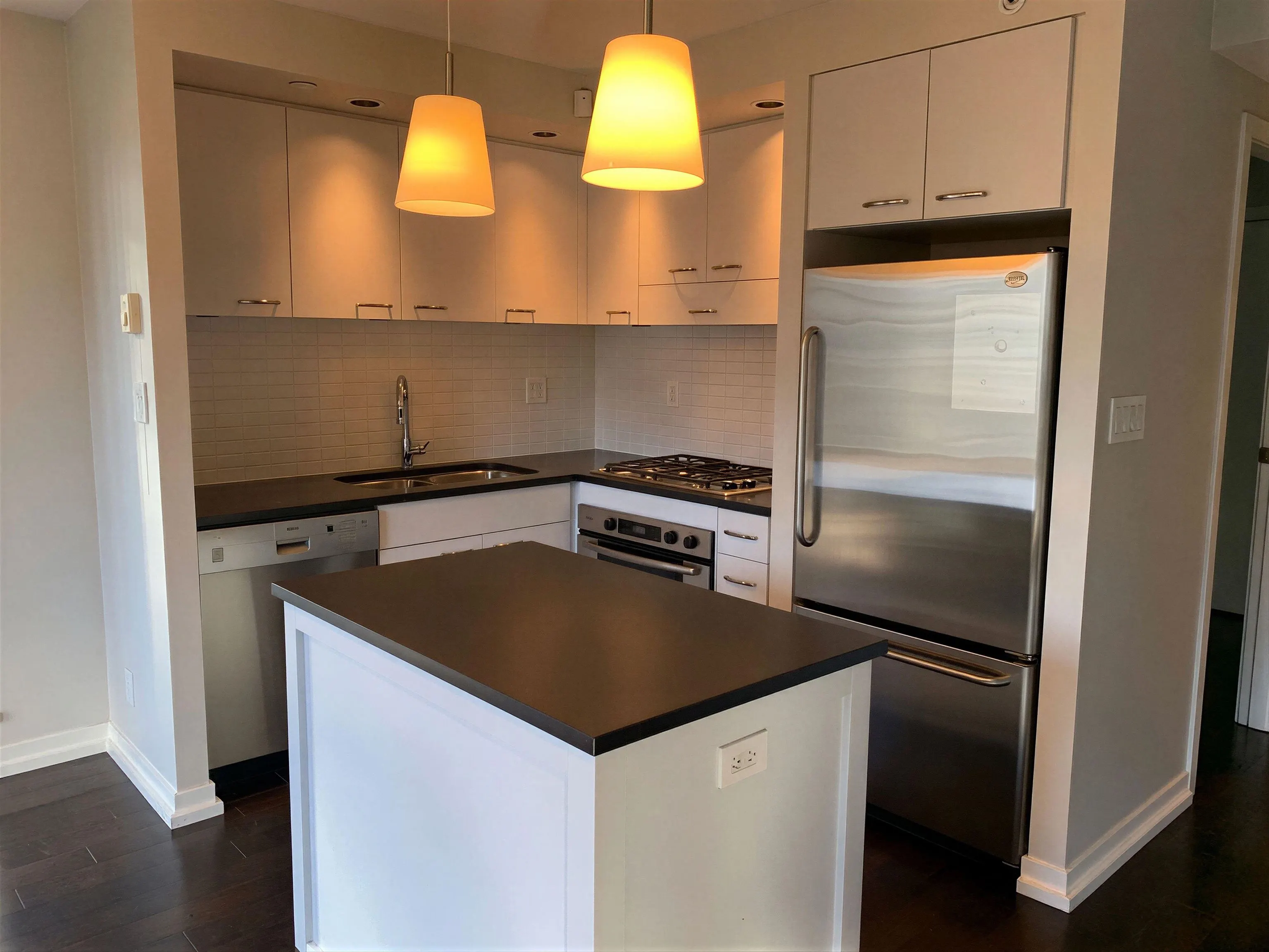 1055 Homer Street #1606