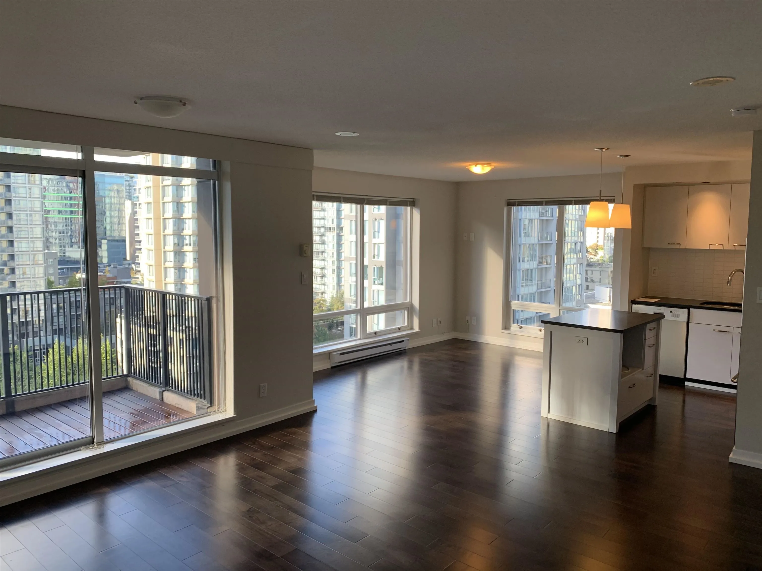 1055 Homer Street #1606
