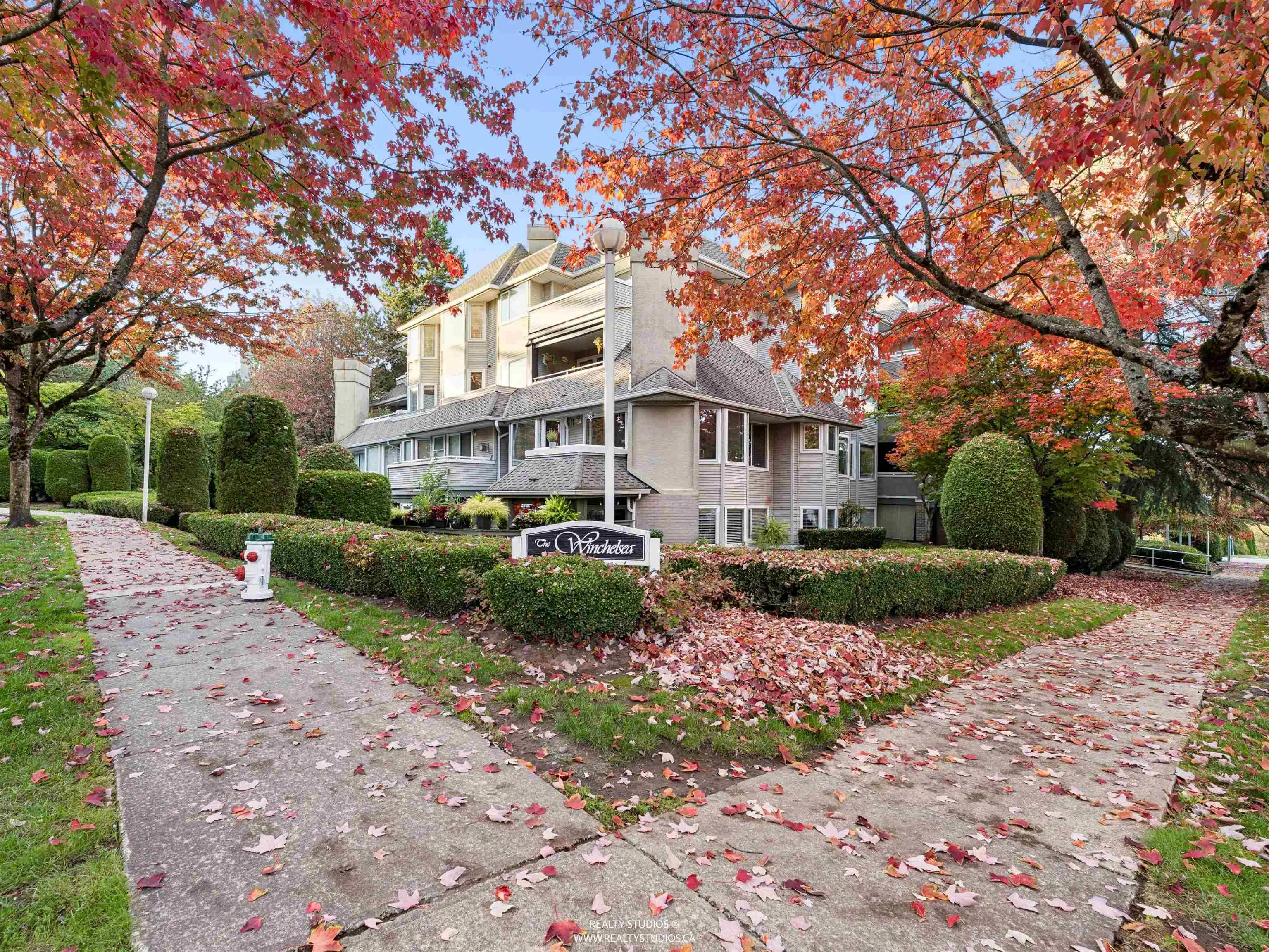 3183 Esmond Avenue #504
