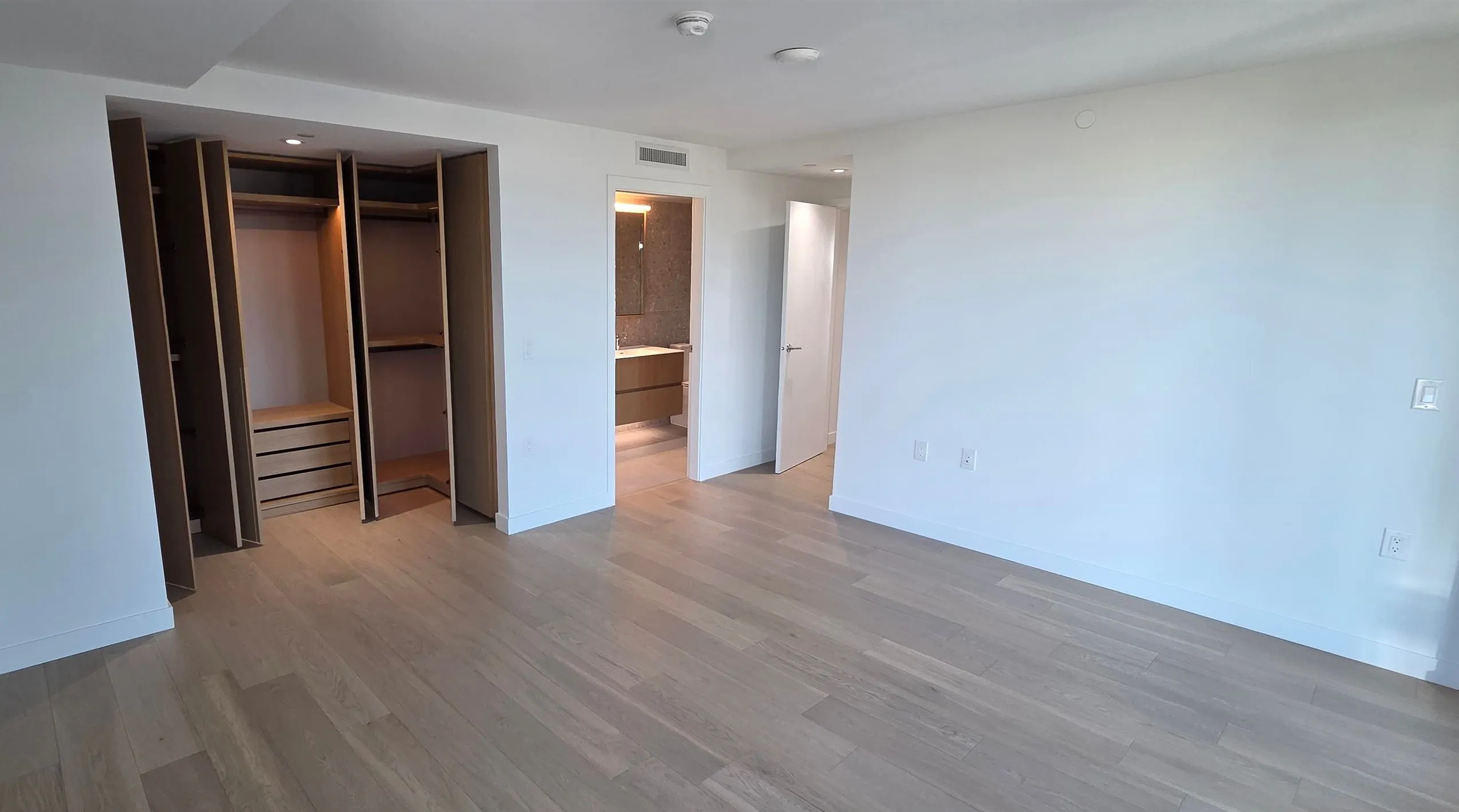 1530 W 6th Avenue ##1002