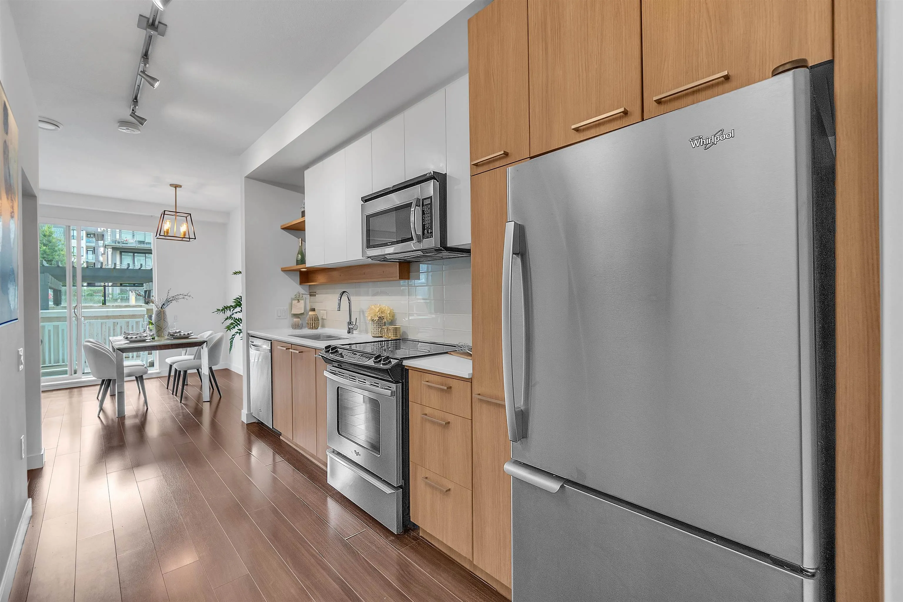 608 Como Lake Avenue #107