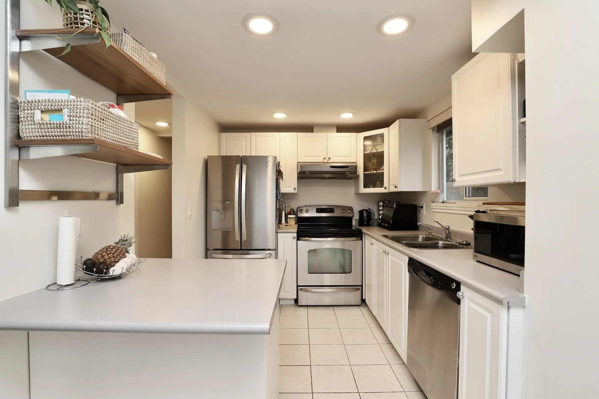 21409 Dewdney Trunk Road #16