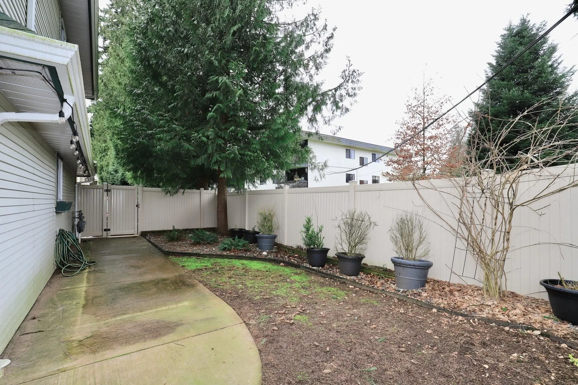 21409 Dewdney Trunk Road #16