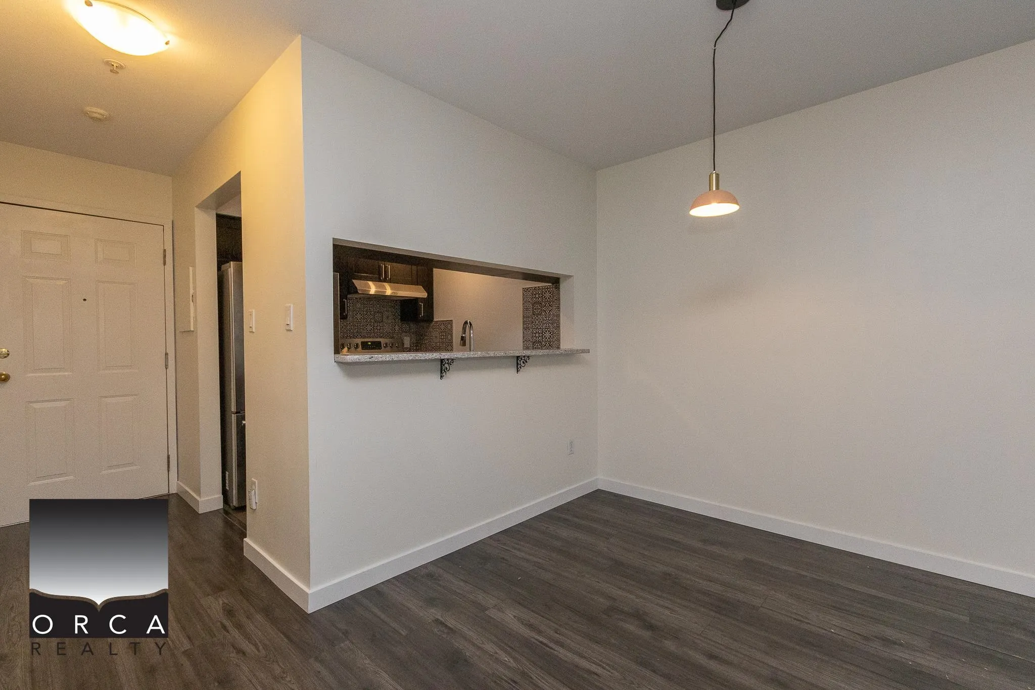 1481 E 4th Avenue #402