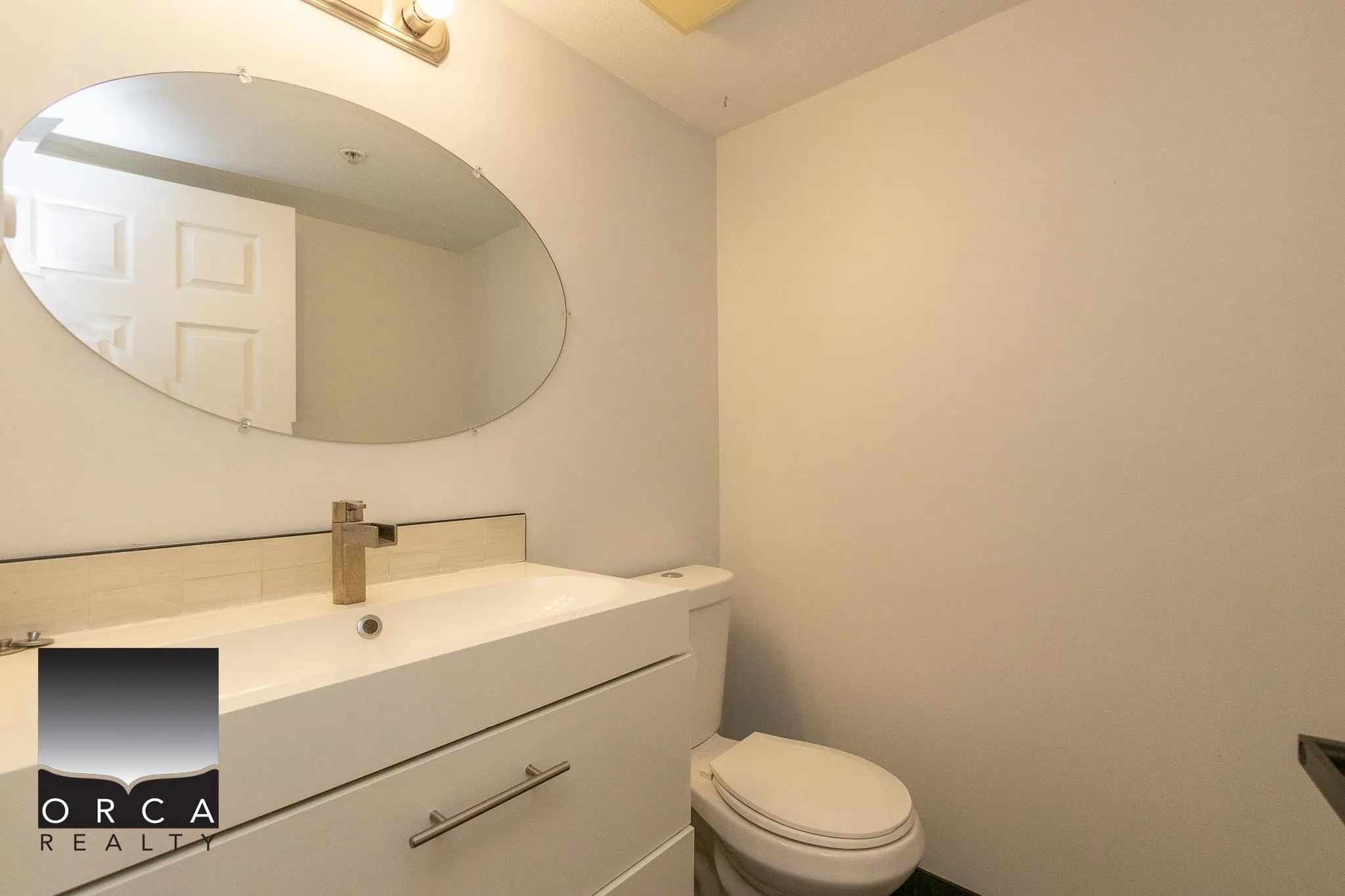 1481 E 4th Avenue #402