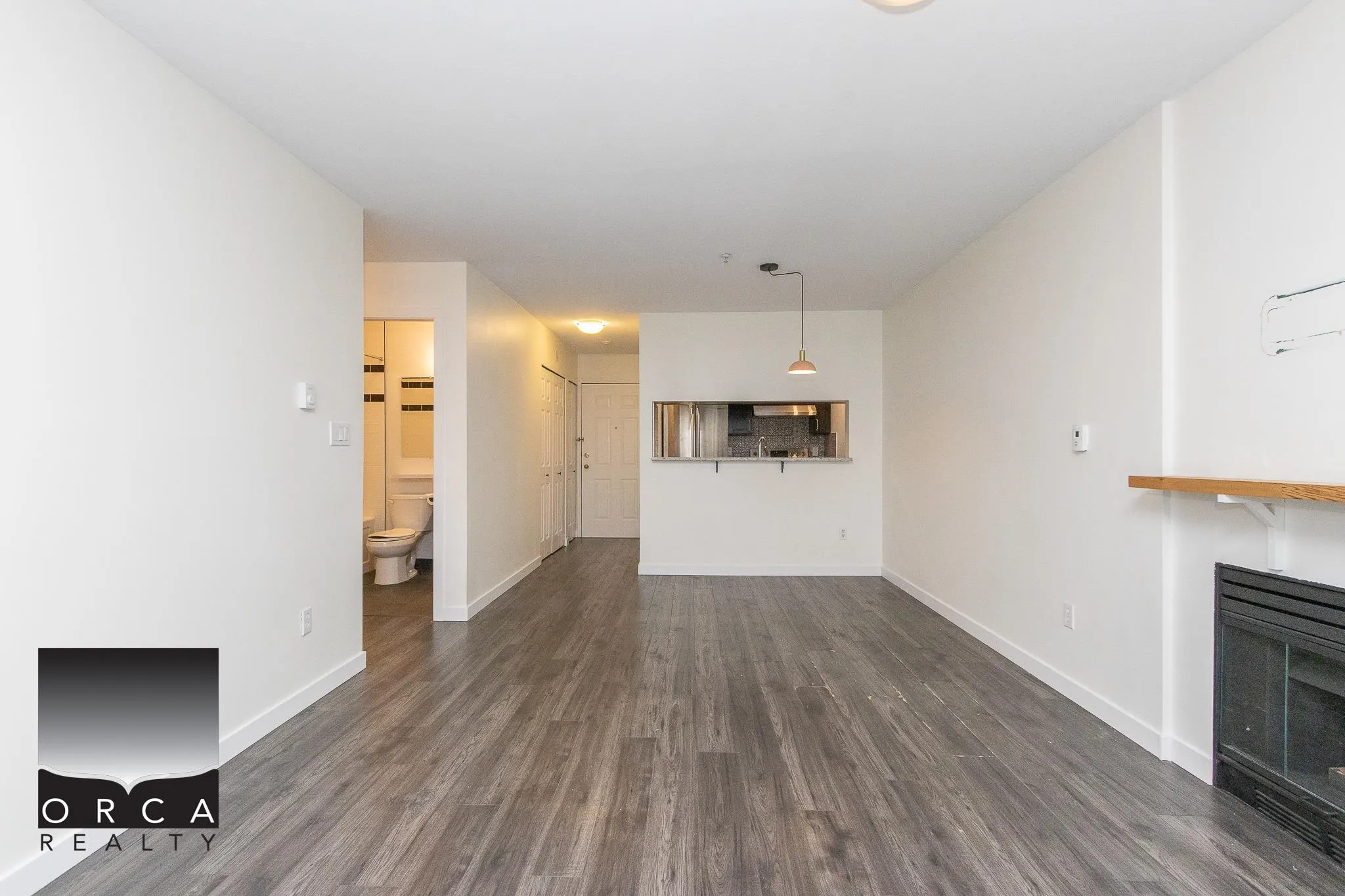 1481 E 4th Avenue #402